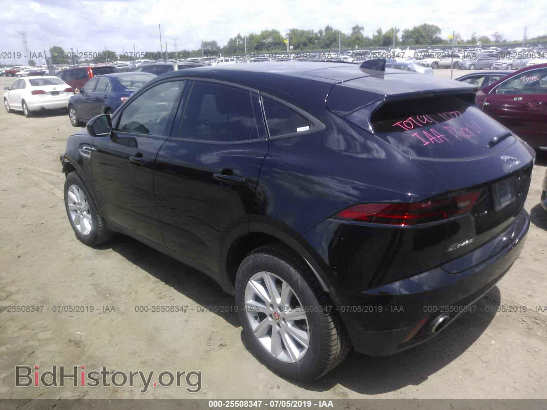 2019 JAGUAR E-PACE - VIN: SADFJ2FX2K1Z39630 - Фото 3