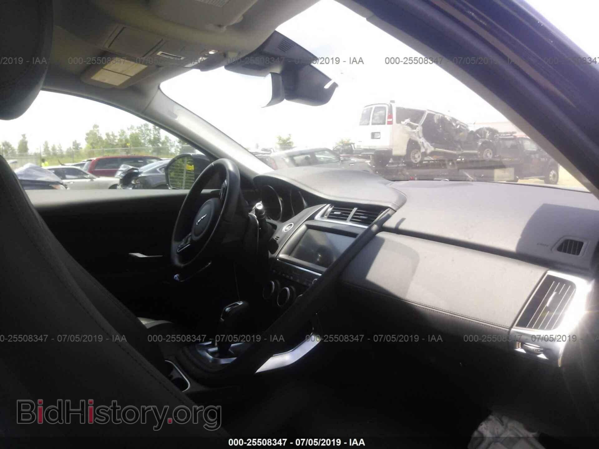2019 JAGUAR E-PACE - VIN: SADFJ2FX2K1Z39630 - Фото 5