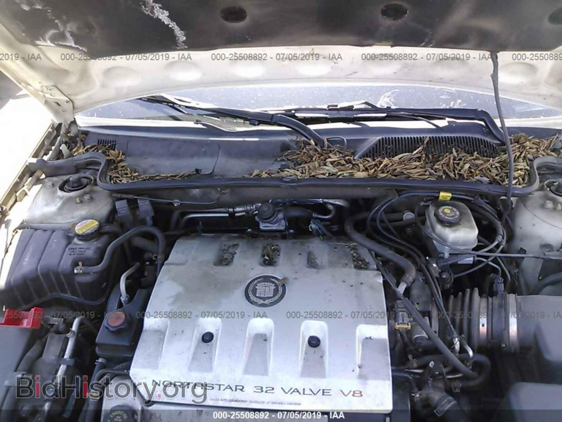 2000 CADILLAC DEVILLE - VIN: 1G6KF5792YU318914 - Photo 10