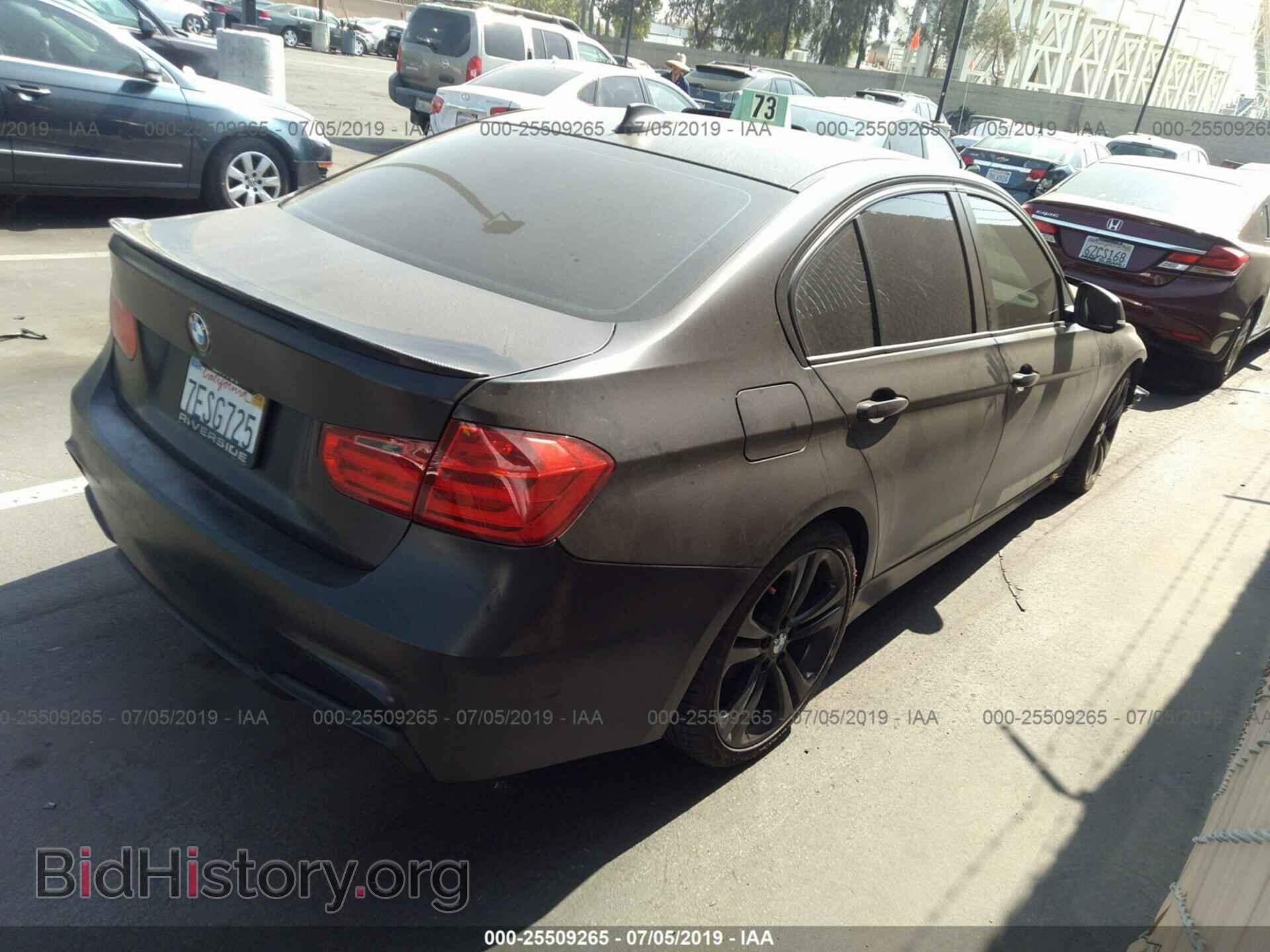 2014 BMW 320 - VIN: WBA3B1G51ENS77066 - Photo 4