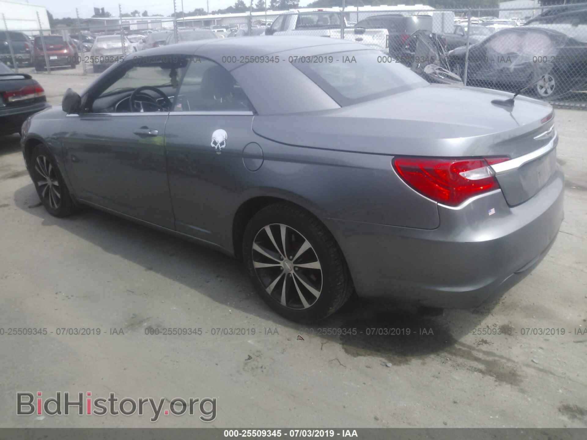 2011 CHRYSLER 200 - VIN: 1C3BC8EG0BN580008 - Фото 3
