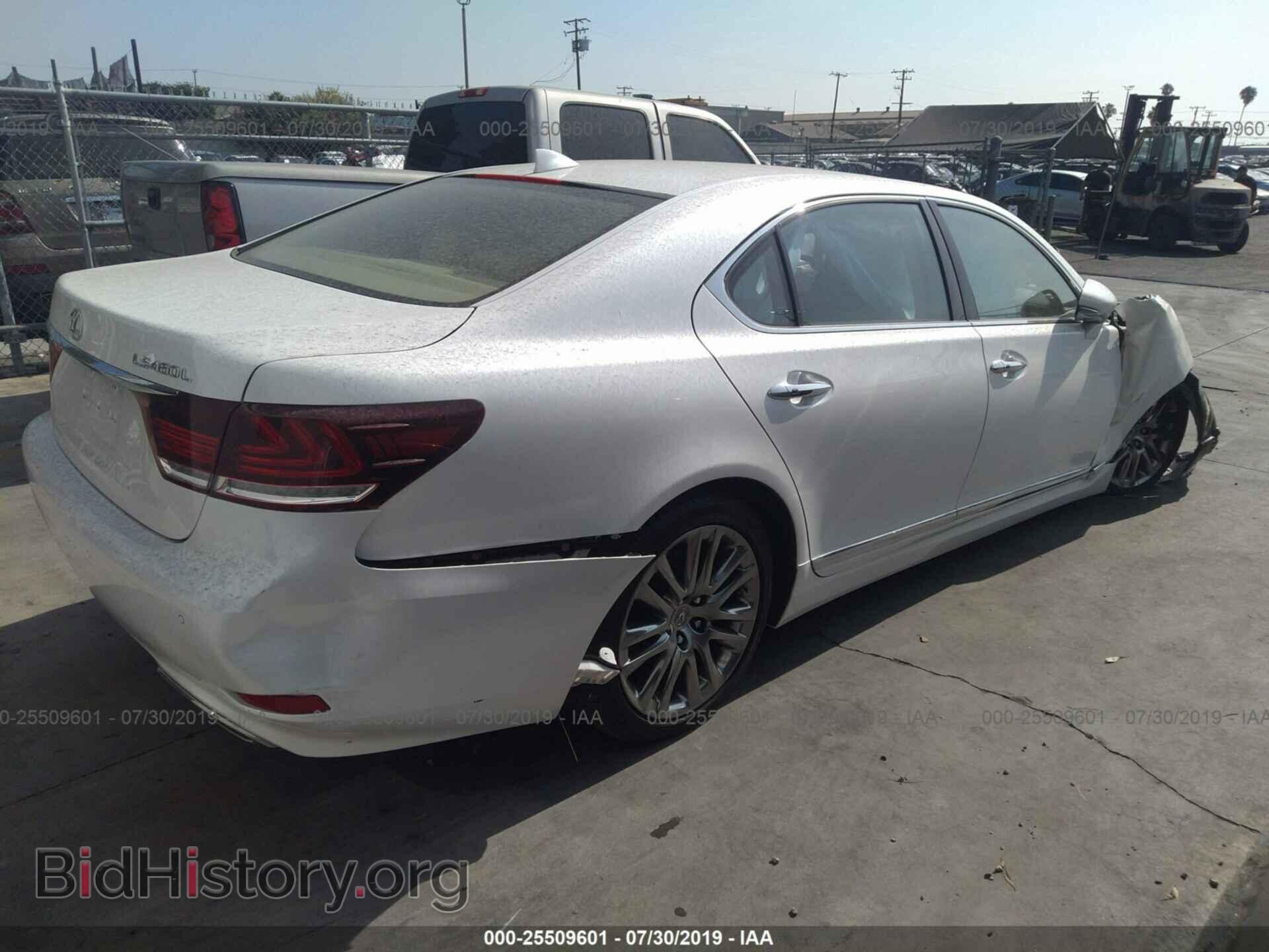 2017 LEXUS LS - VIN: JTHGL1EF2H5057984 - Photo 4