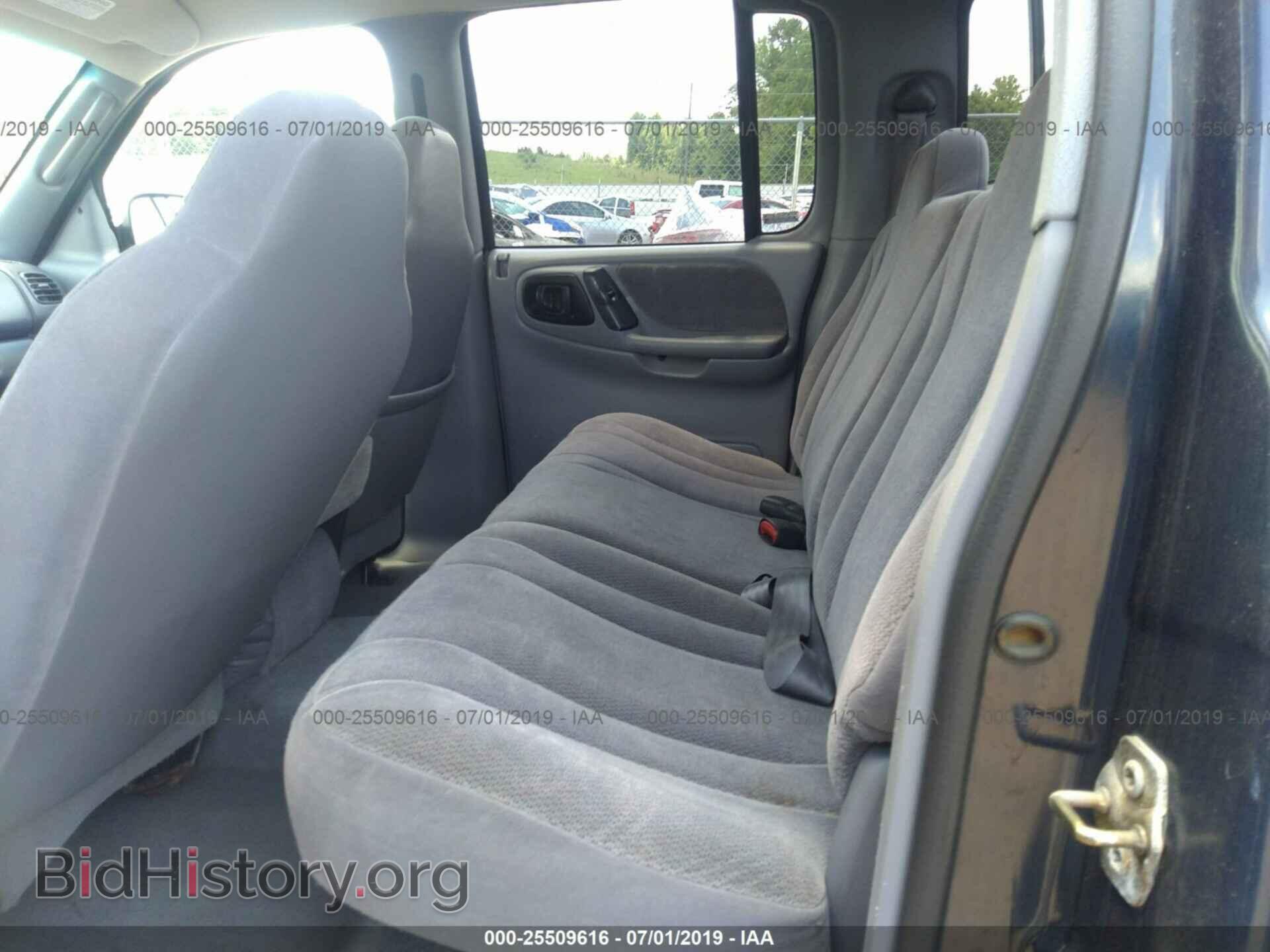 2000 DODGE DAKOTA - VIN: 1B7GG2AX6YS727659 - Фото 8