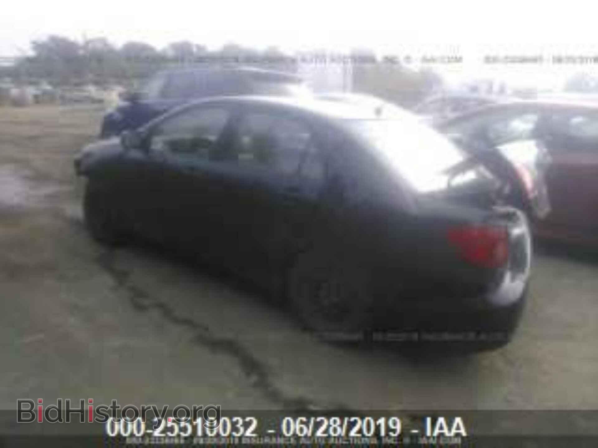 2007 TOYOTA COROLLA - VIN: JTDBR32E970102741 - Photo 3