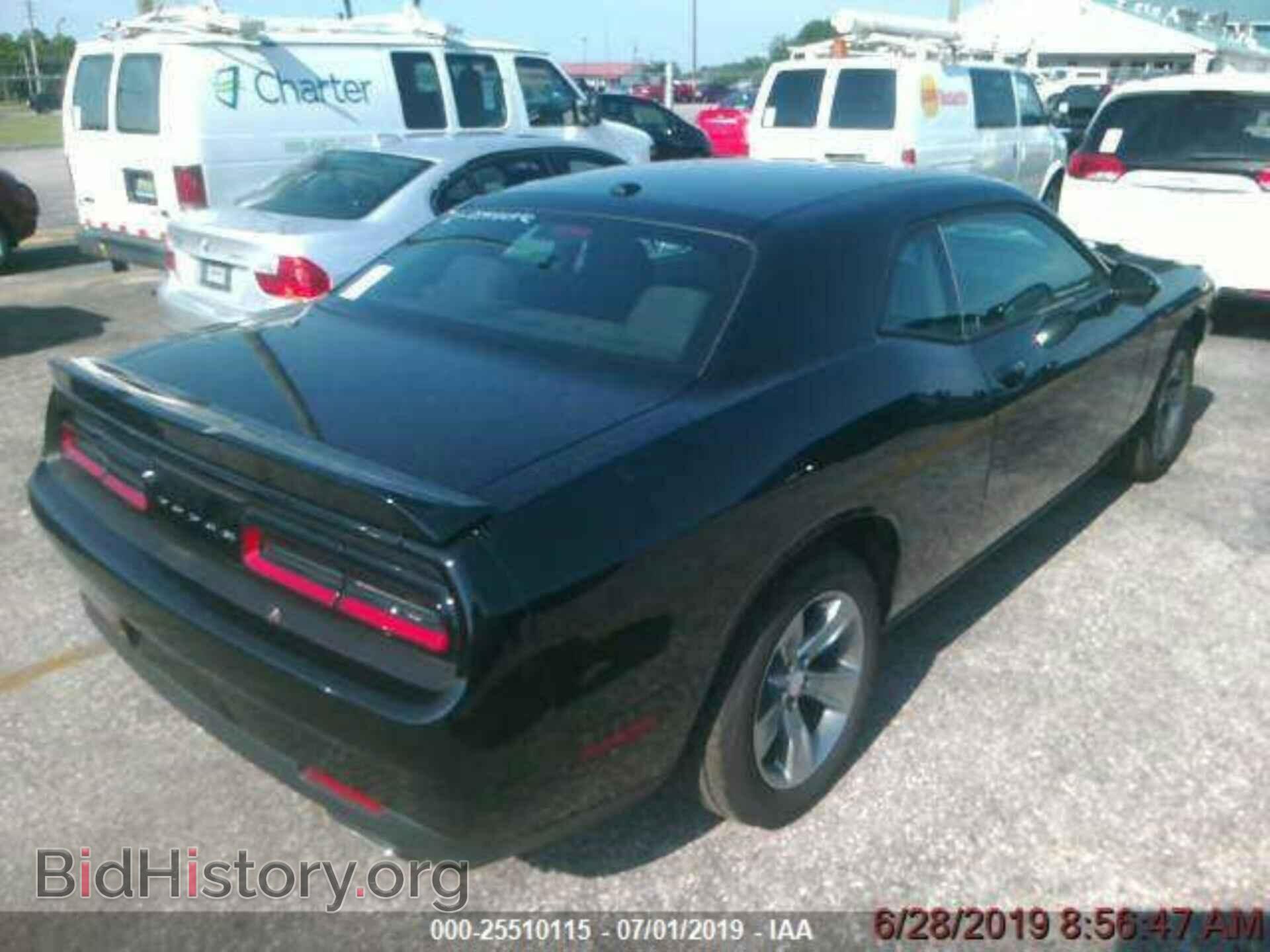 2019 DODGE CHALLENGER - VIN: 2C3CDZAG0KH616091 - Фото 2