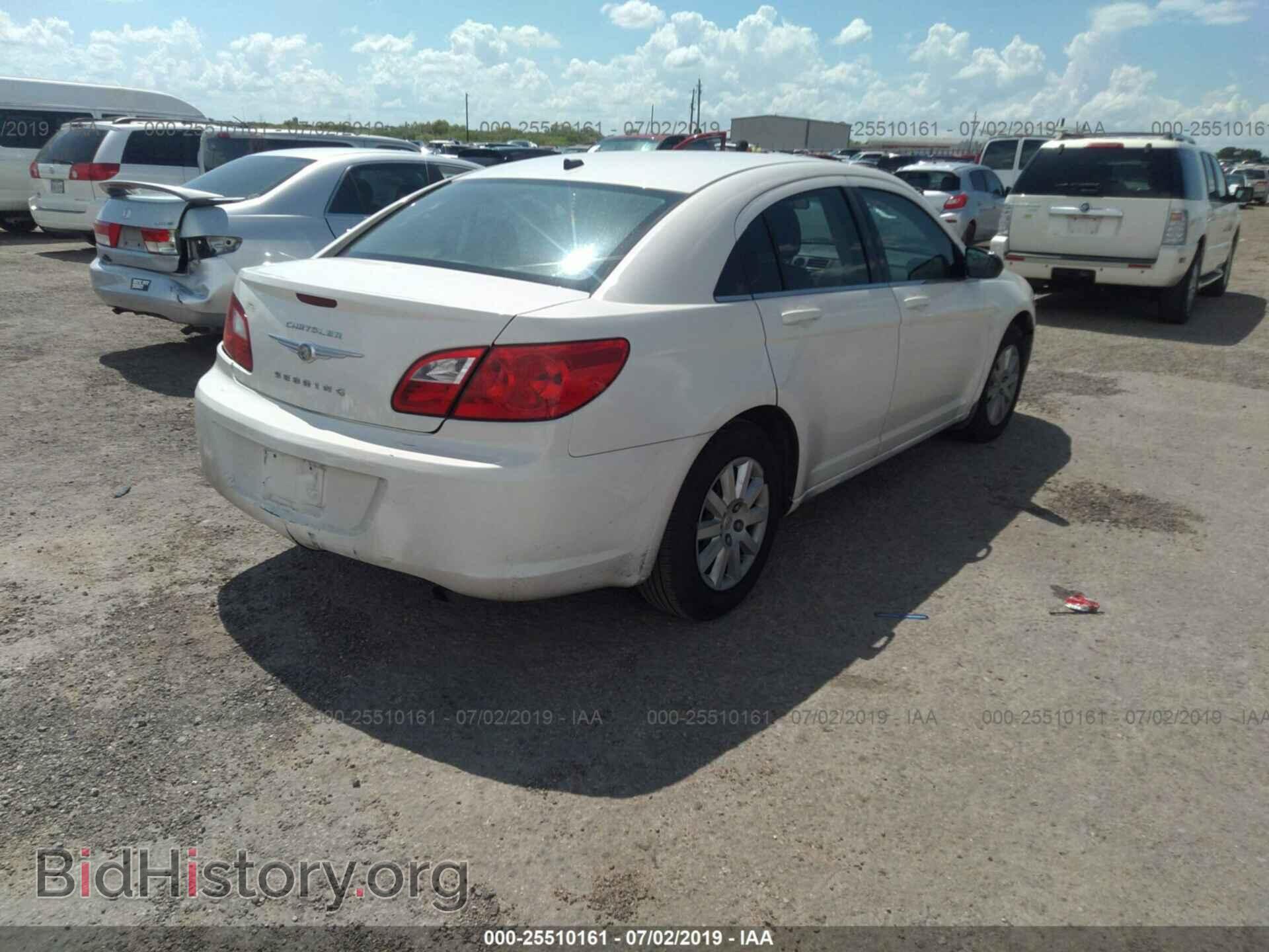 2010 CHRYSLER SEBRING - VIN: 1C3CC4FB7AN166433 - Фото 4