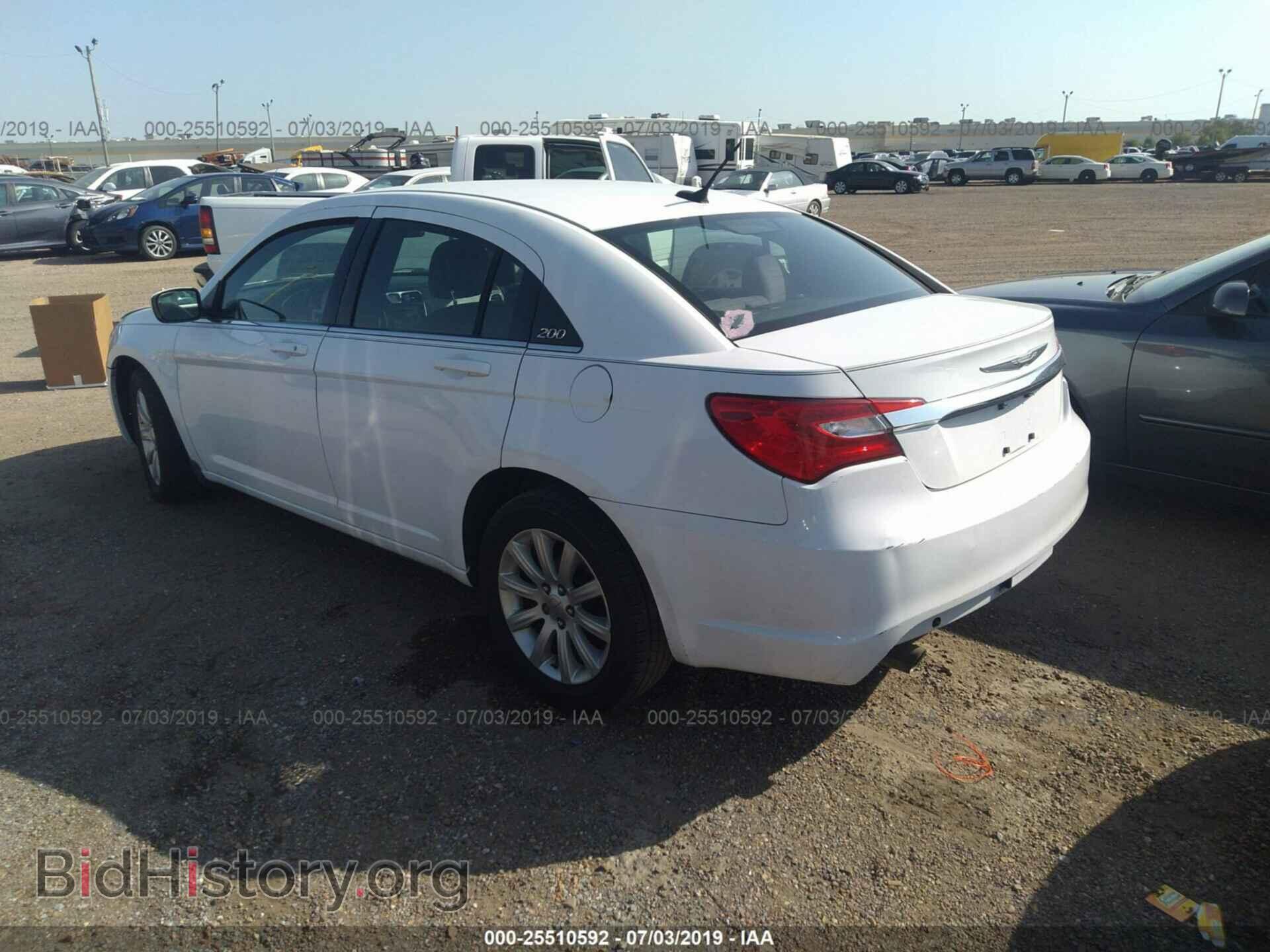 2012 CHRYSLER 200 - VIN: 1C3CCBBG4CN227374 - Фото 3
