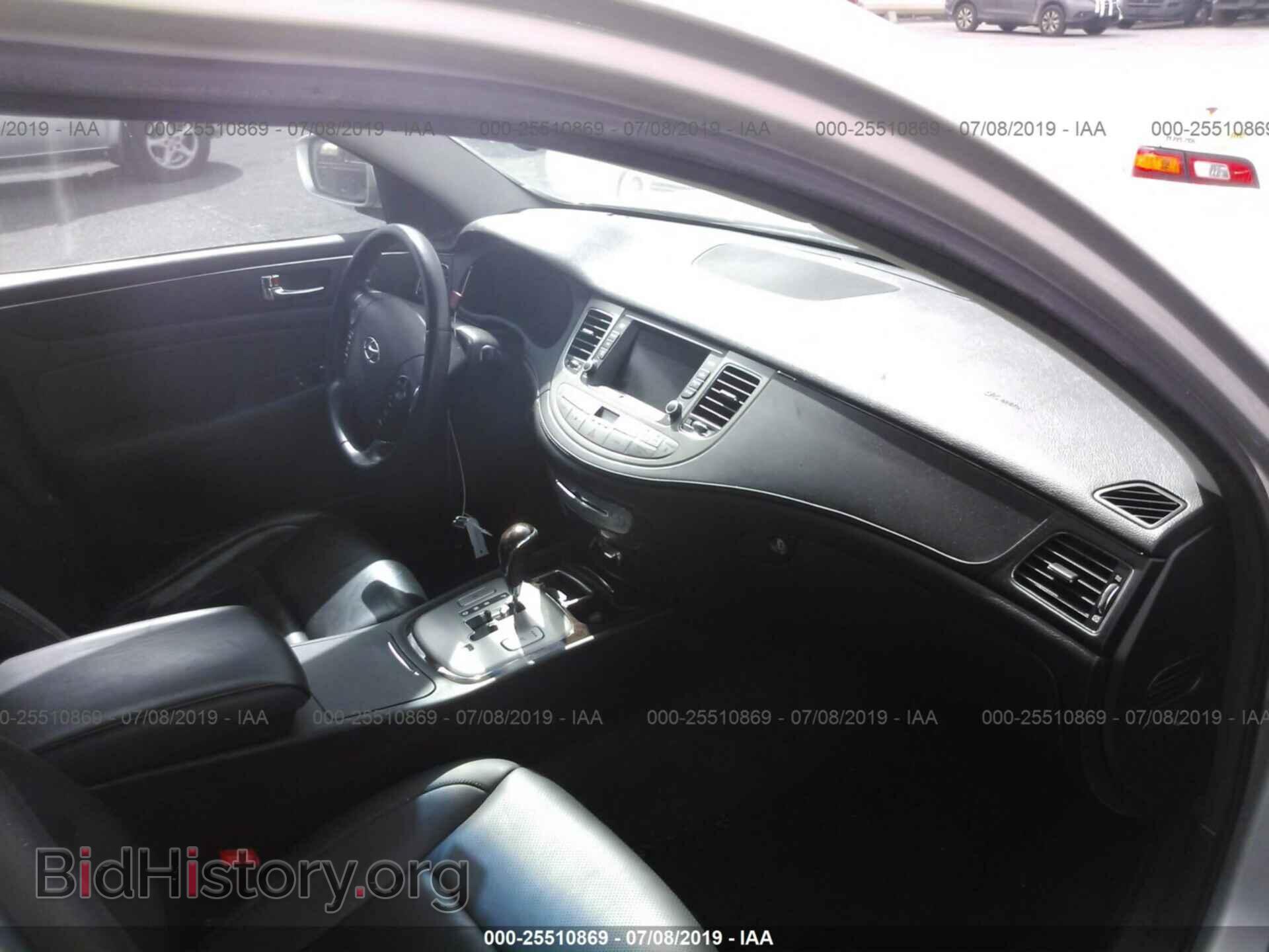 2011 HYUNDAI GENESIS - VIN: KMHGC4DE3BU117677 - Фото 5