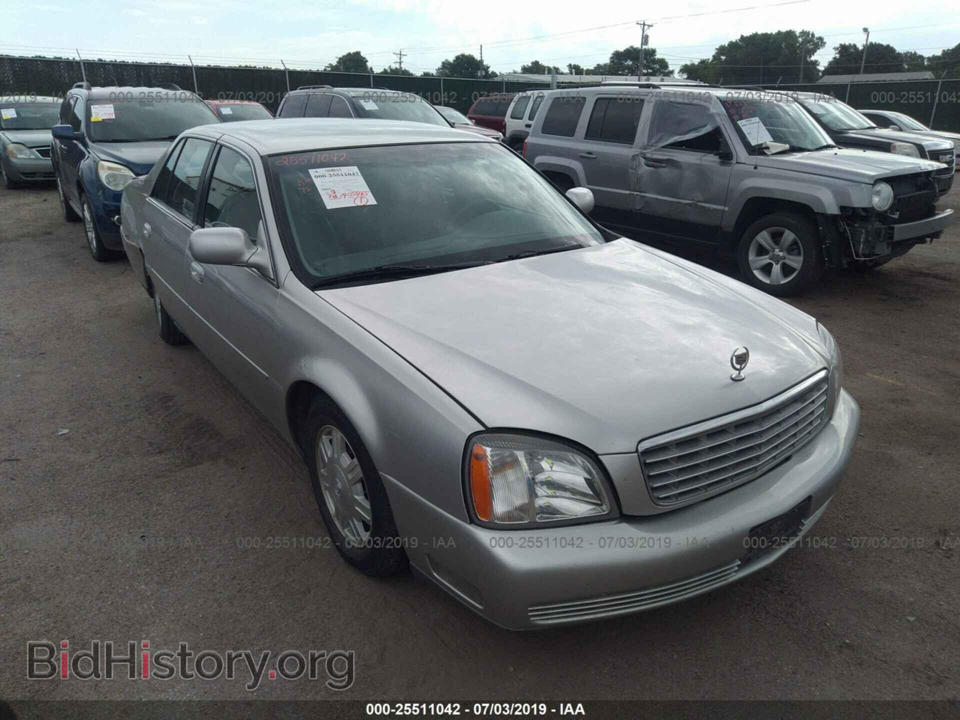 Photo 1G6KD54Y95U258563 - CADILLAC DEVILLE 2005