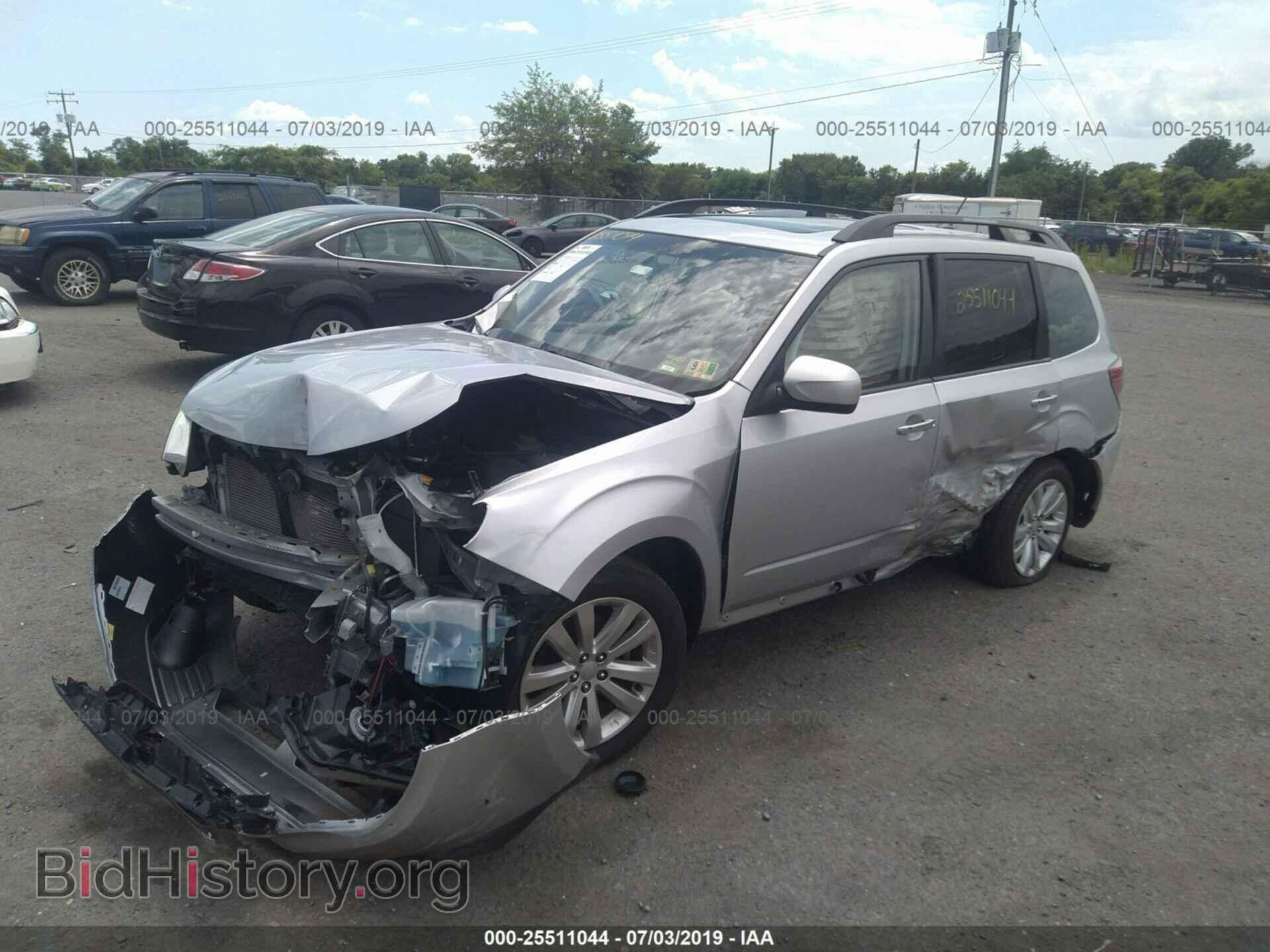 2011 SUBARU FORESTER - VIN: JF2SHAEC0BH729650 - Фото 2