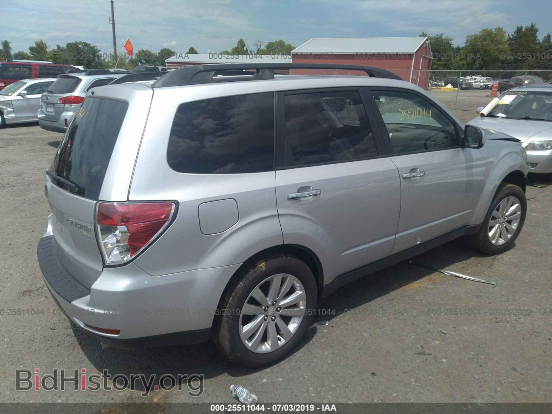2011 SUBARU FORESTER - VIN: JF2SHAEC0BH729650 - Фото 4