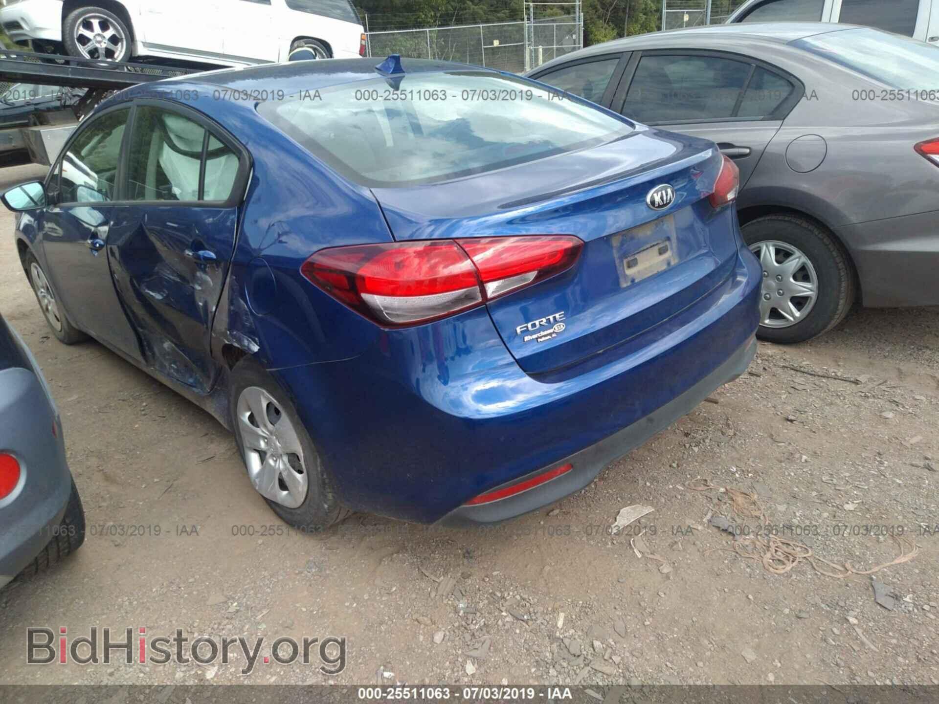 2017 KIA FORTE - VIN: 3KPFK4A7XHE131009 - Фото 3