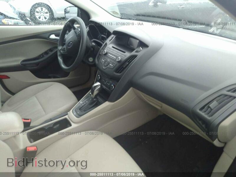 2016 Ford FOCUS (VIN 1FADP3F28GL236949) — фото 5 из 10