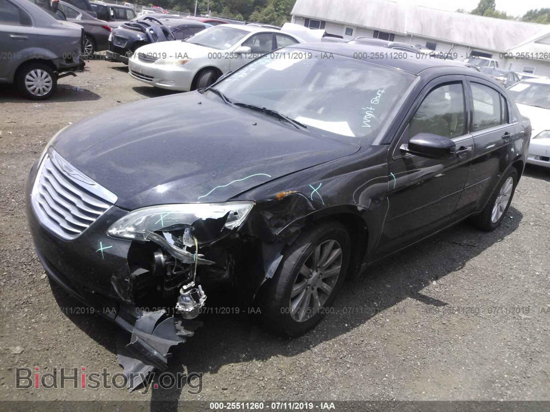 2012 CHRYSLER 200 - VIN: 1C3CCBBB6CN190817 - Фото 2