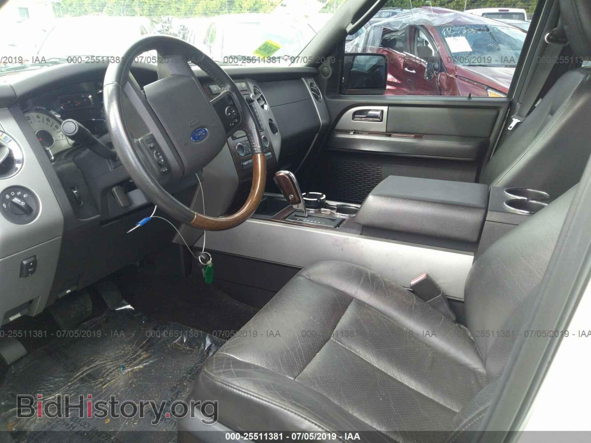 2010 FORD EXPEDITION - VIN: 1FMJK2A53AEB69854 - Фото 5