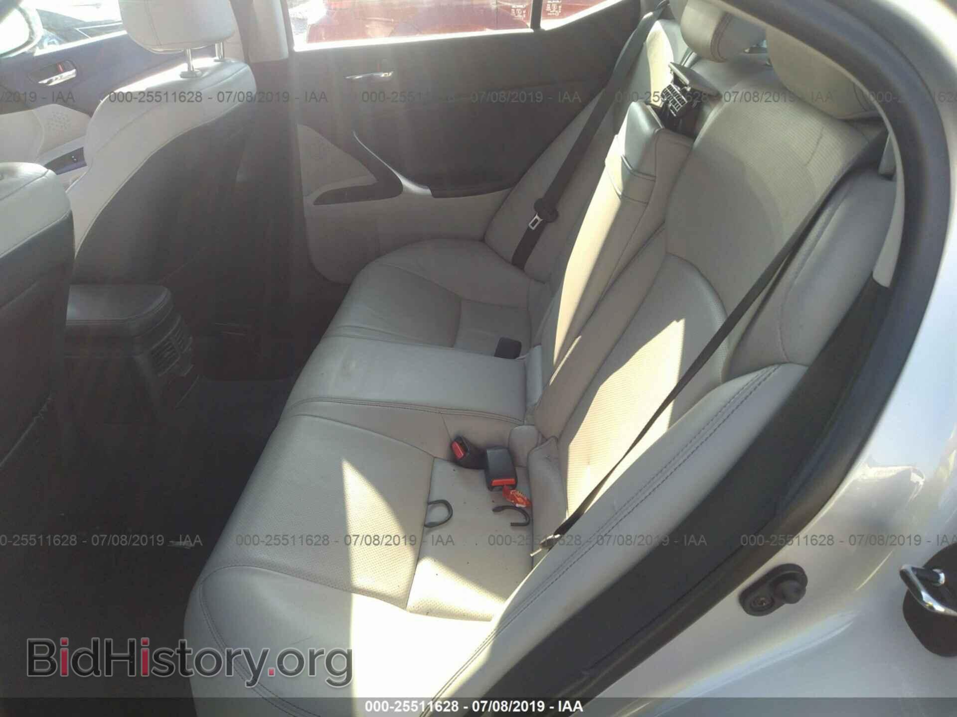 2011 LEXUS IS - VIN: JTHCF5C24B2035300 - Фото 8