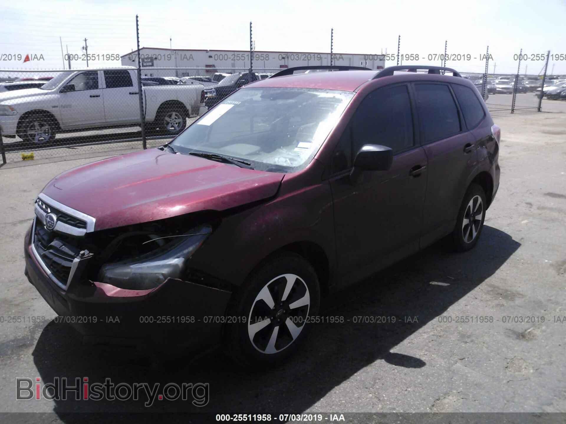 2017 SUBARU FORESTER - VIN: JF2SJABC3HH585674 - Фото 2