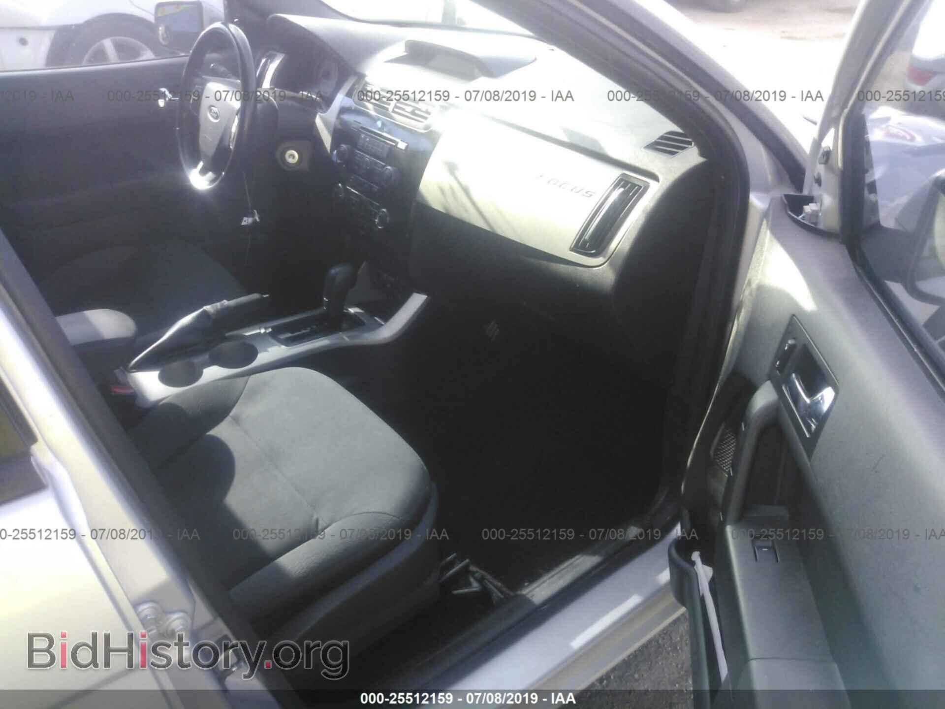 2008 FORD FOCUS - VIN: 1FAHP35NX8W220295 - Фото 5