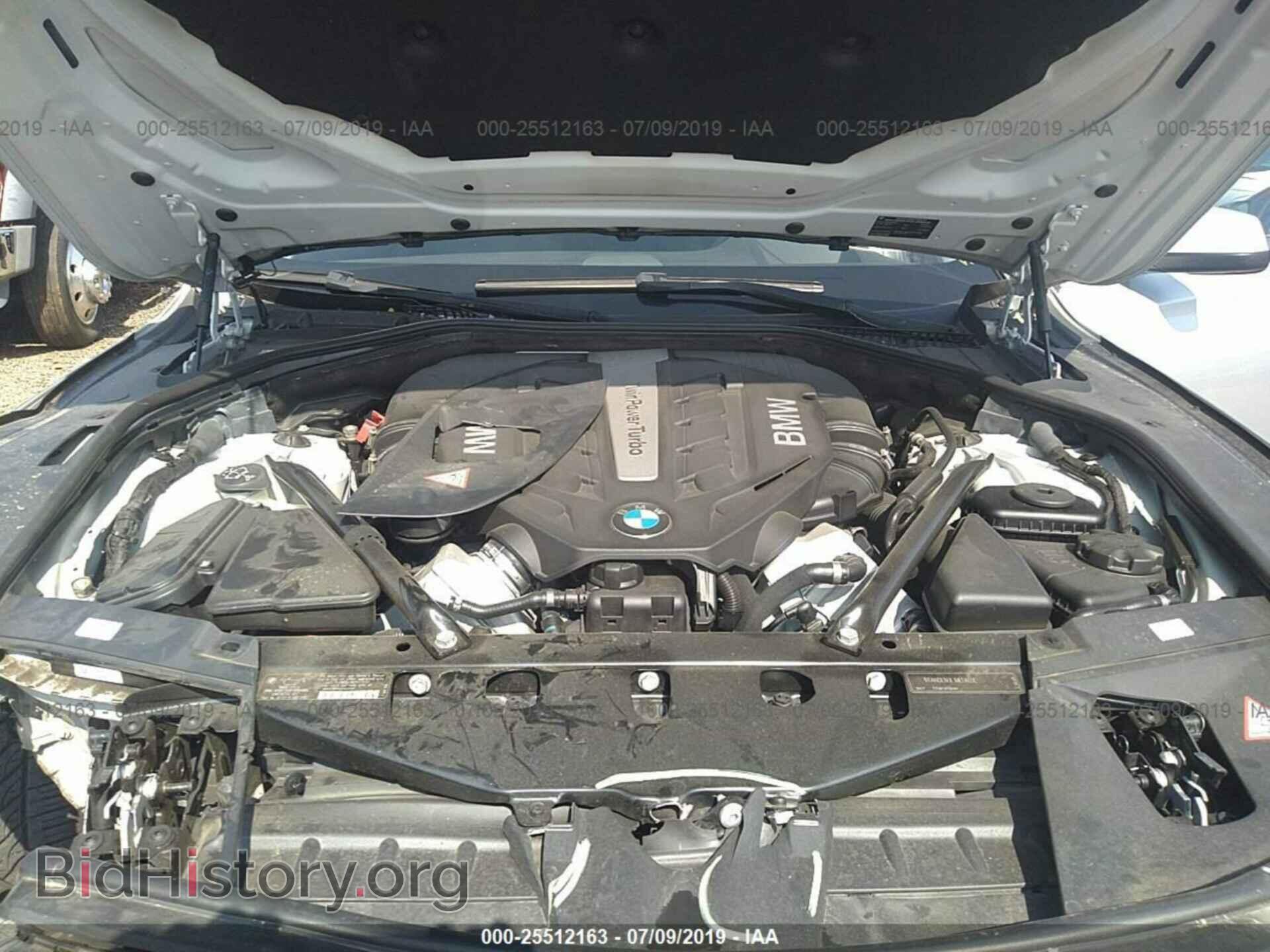 2012 BMW 750 - VIN: WBAKB8C58CC962460 - Фото 10