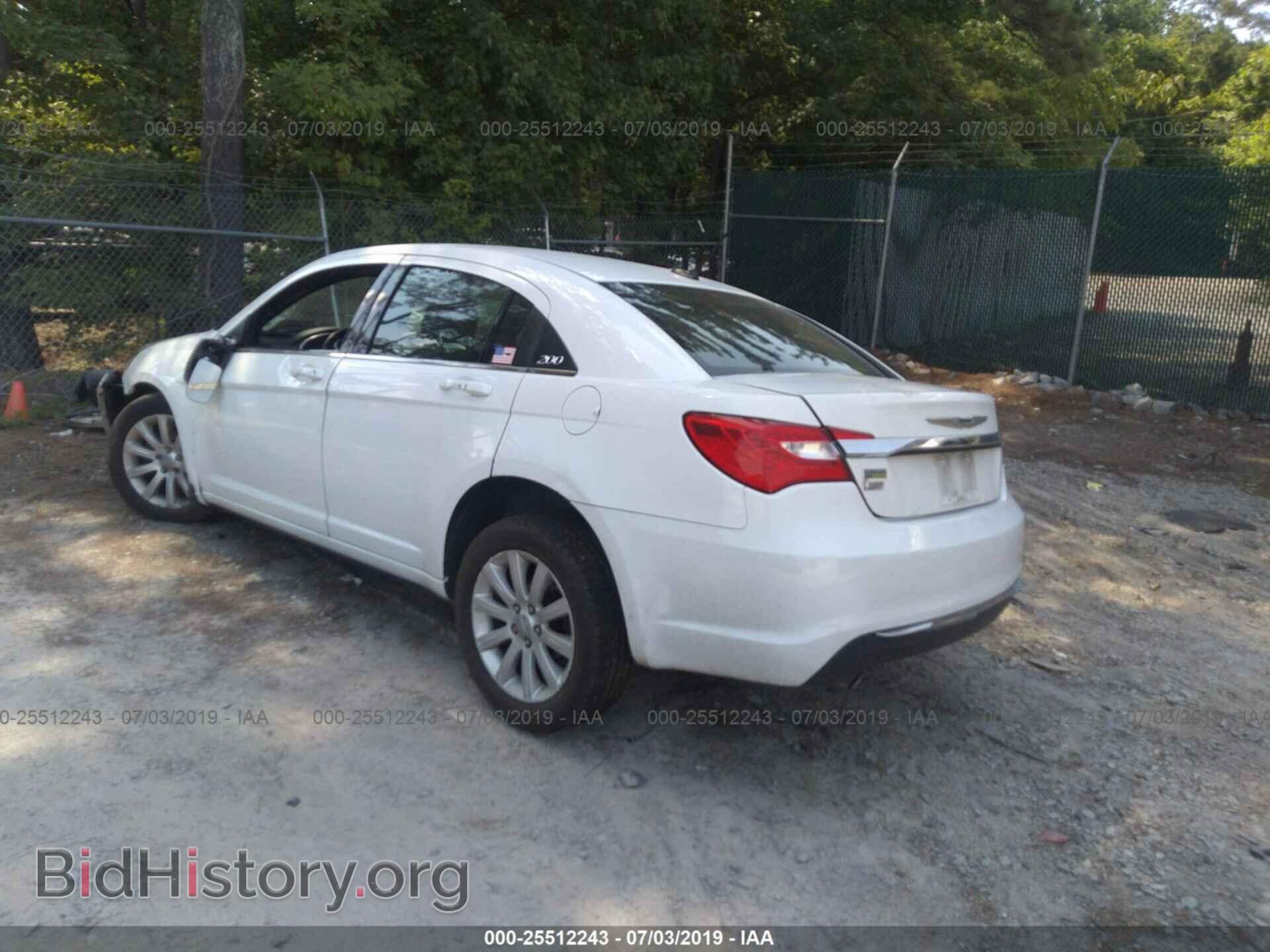 2013 CHRYSLER 200 - VIN: 1C3CCBBG9DN678060 - Photo 3