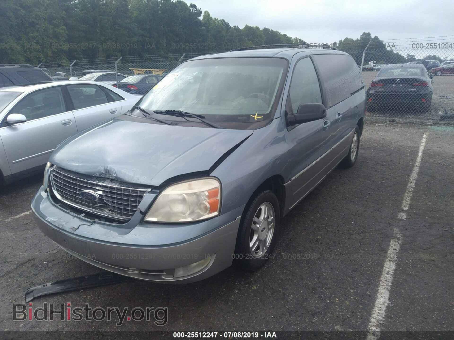 2004 FORD FREESTAR - VIN: 2FMDA58274BB22677 - Фото 2