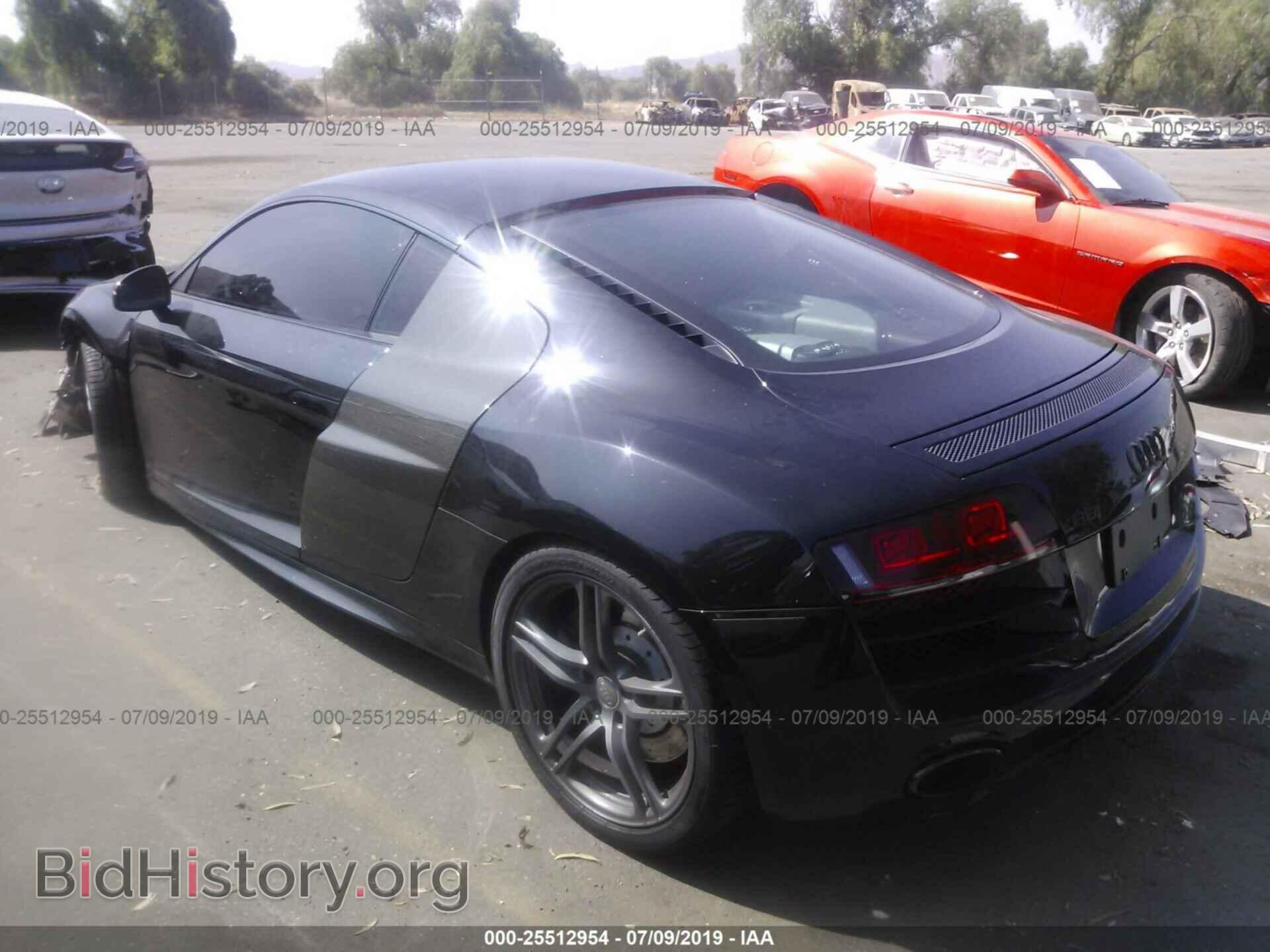 2012 AUDI R8 - VIN: WUAENAFG9CN000199 - Фото 3