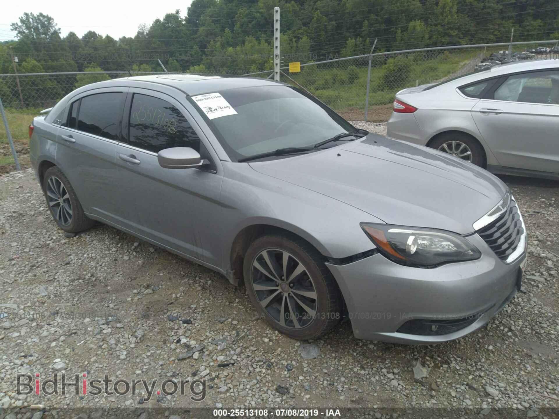 Photo 1C3CCBBG5DN717923 - CHRYSLER 200 2013
