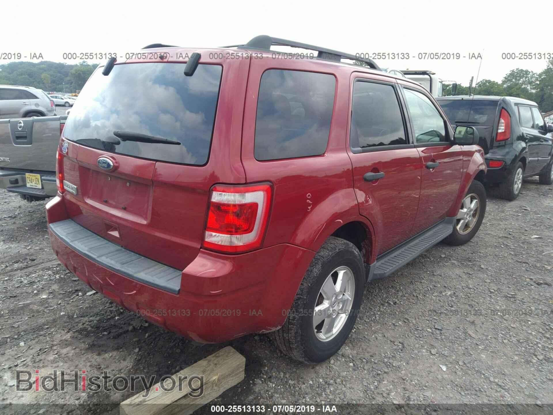 2011 FORD ESCAPE - VIN: 1FMCU0D7XBKB69728 - Photo 4