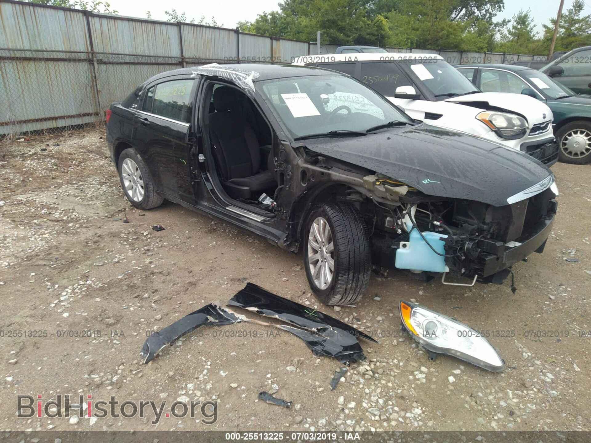 Photo 1C3CCBBB8DN629064 - CHRYSLER 200 2013