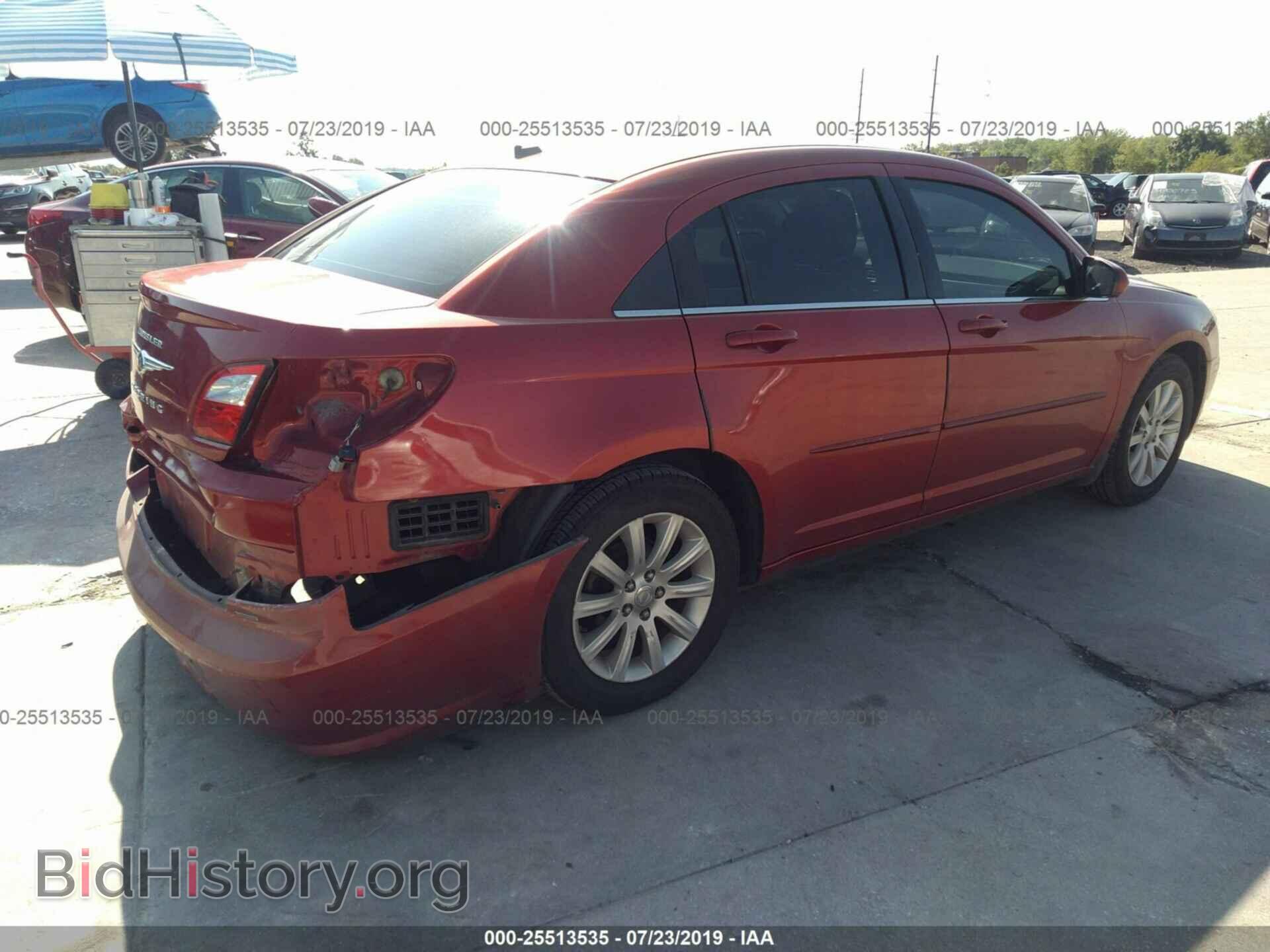 2010 CHRYSLER SEBRING - VIN: 1C3CC5FB6AN153789 - Фото 4