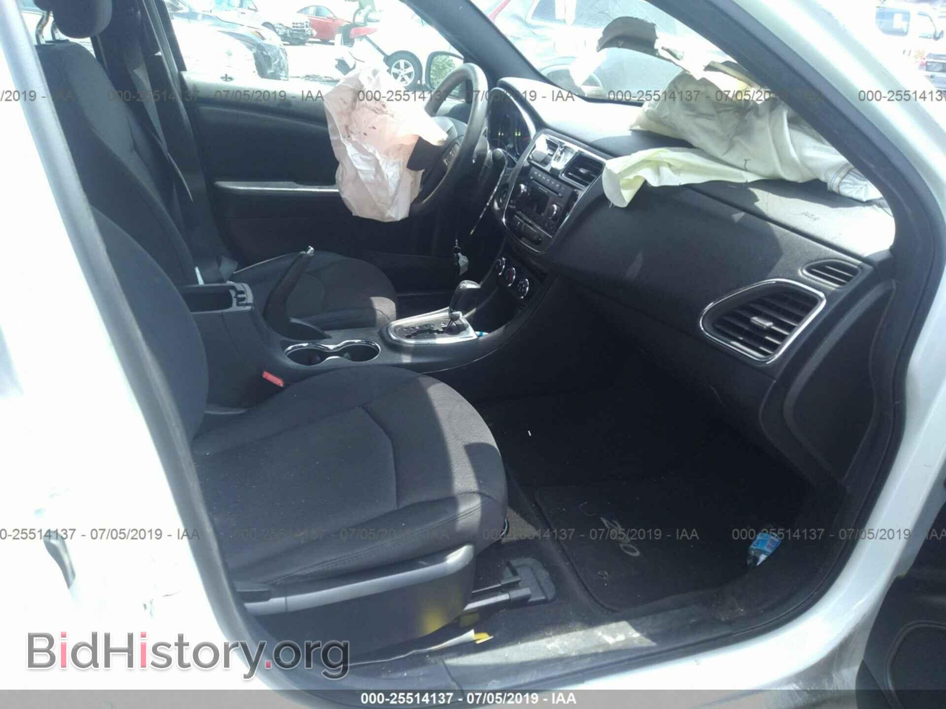 2013 CHRYSLER 200 - VIN: 1C3CCBAB7DN559591 - Фото 5