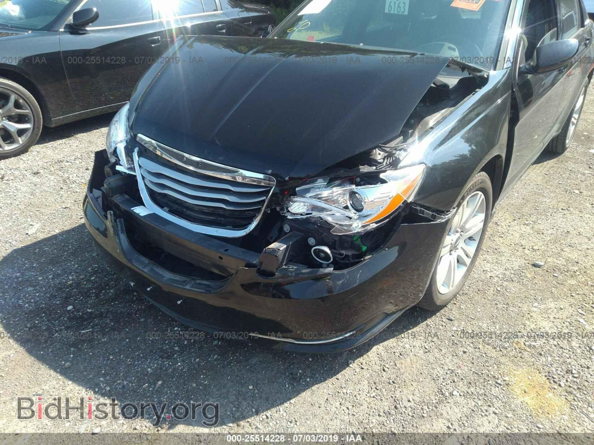 2011 CHRYSLER 200 - VIN: 1C3BC1FB5BN589488 - Фото 6