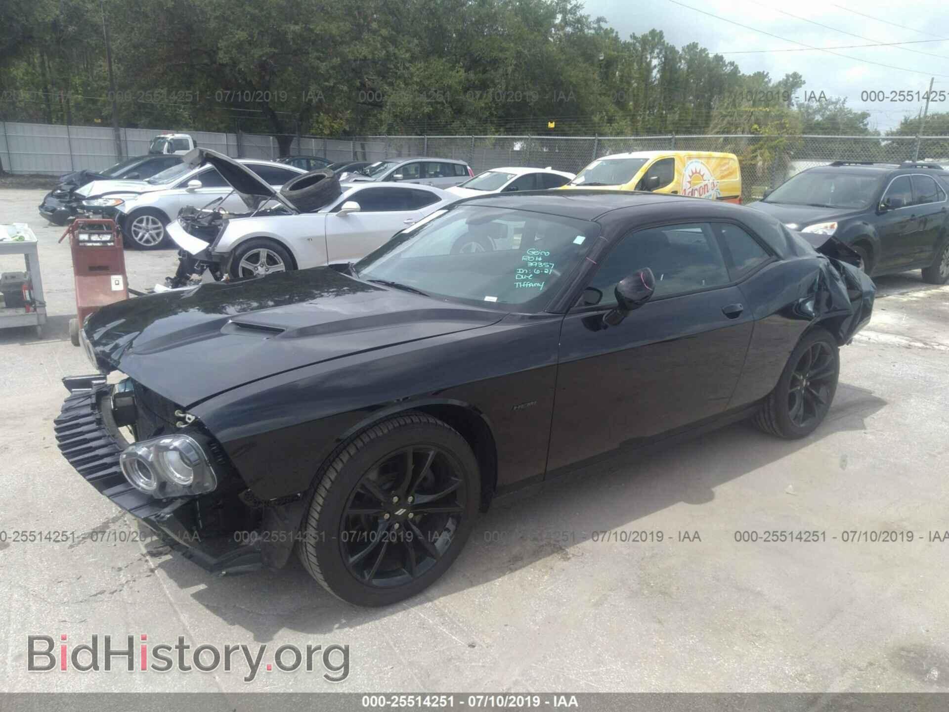 2018 DODGE CHALLENGER - VIN: 2C3CDZBT3JH246202 - Фото 2