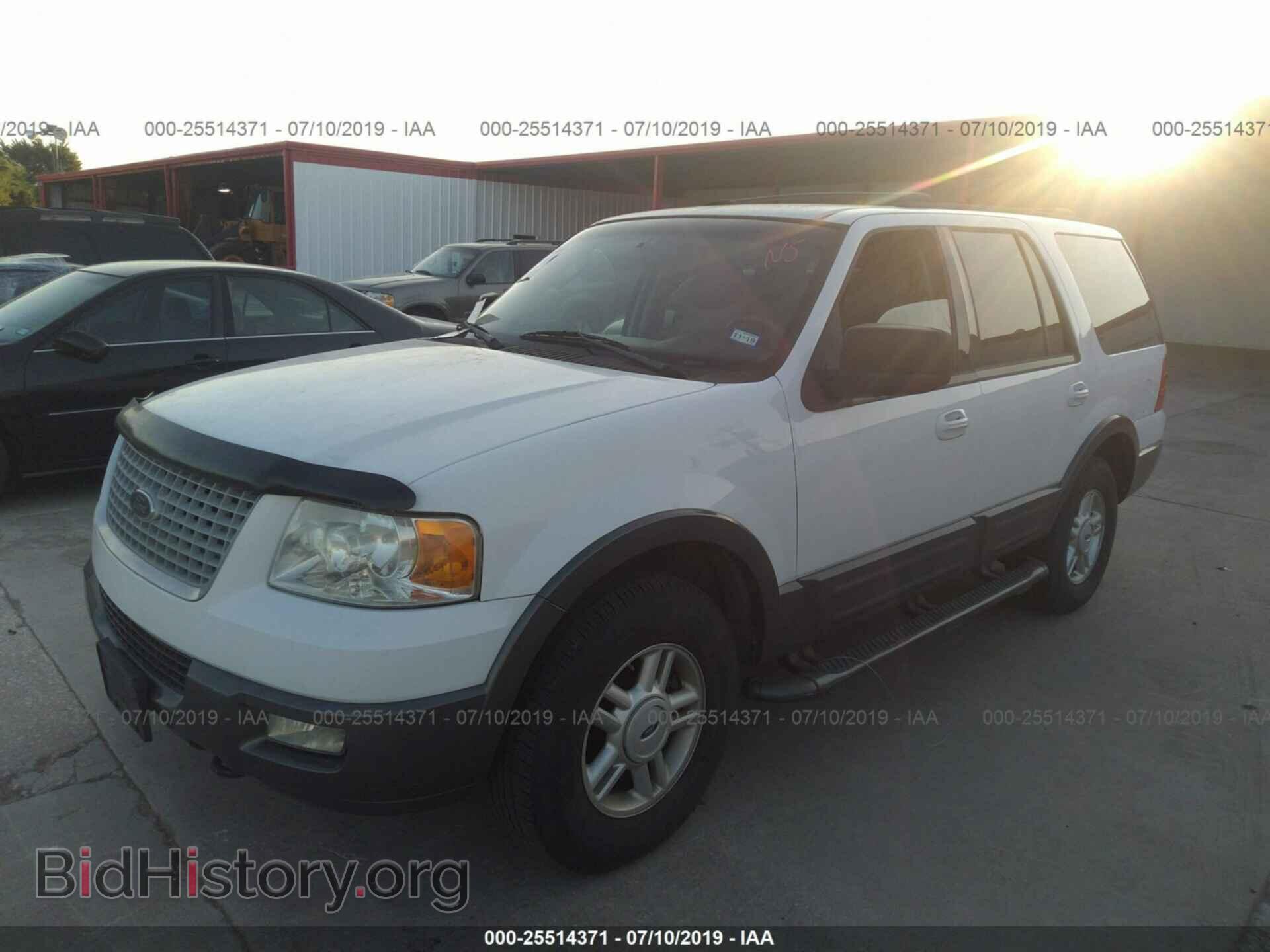 2004 FORD EXPEDITION - VIN: 1FMPU16L84LB77082 - Фото 2