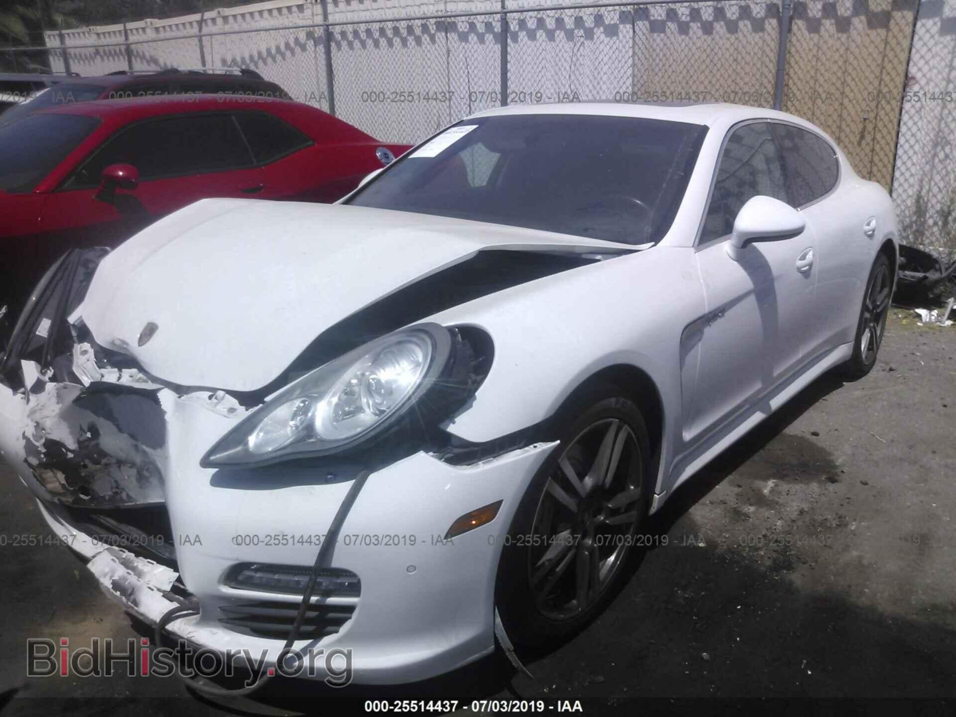 2013 PORSCHE PANAMERA - VIN: WP0AD2A71DL045100 - Фото 2