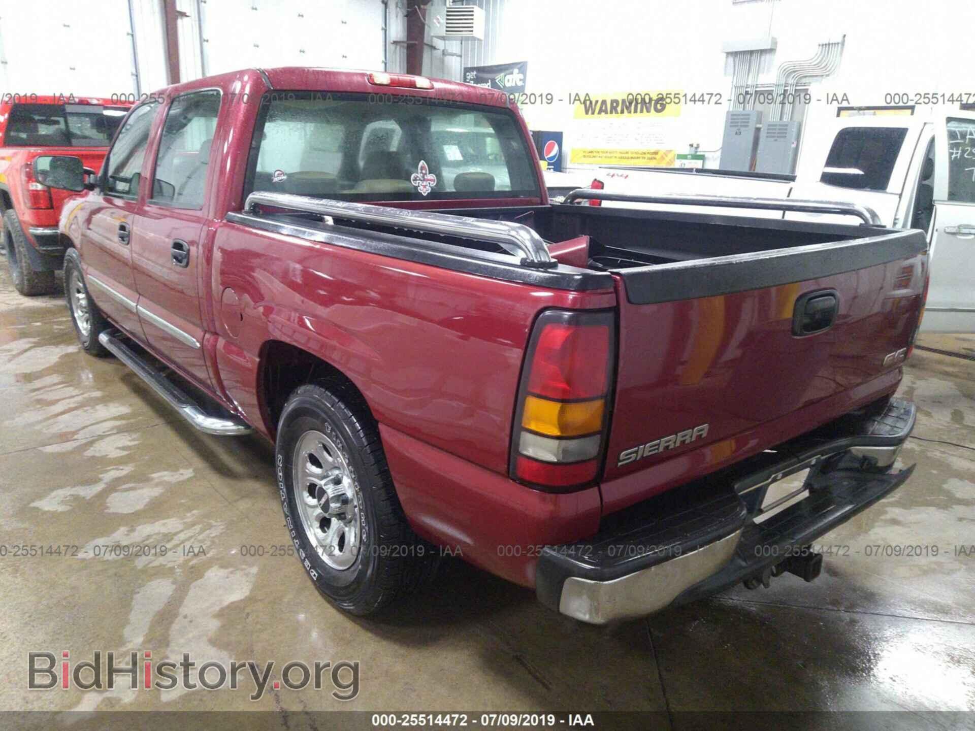2006 GMC NEW SIERRA - VIN: 2GTEC13V561276360 - Фото 3