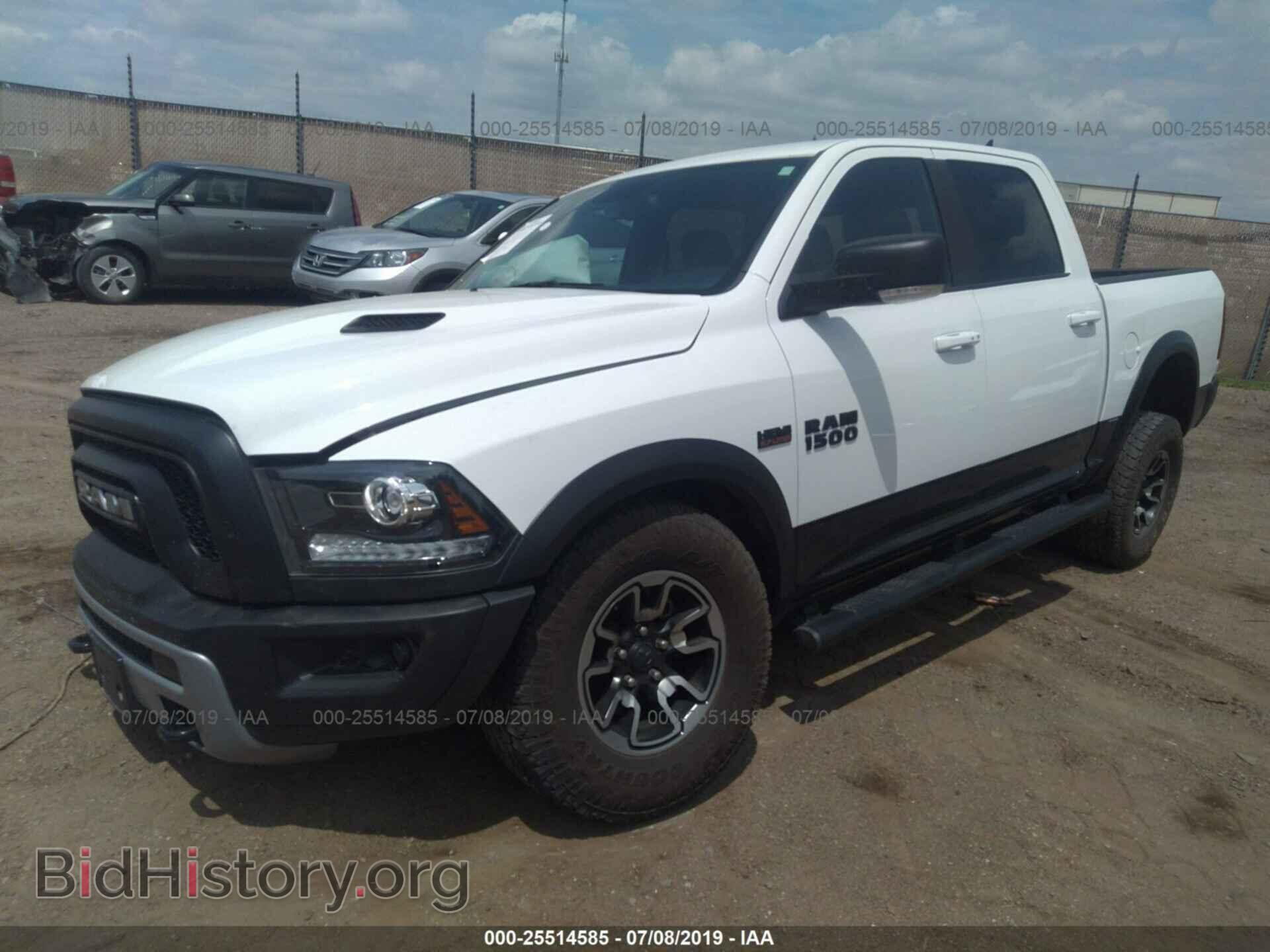 2017 RAM 1500 - VIN: 1C6RR7YT2HS692080 - Фото 2