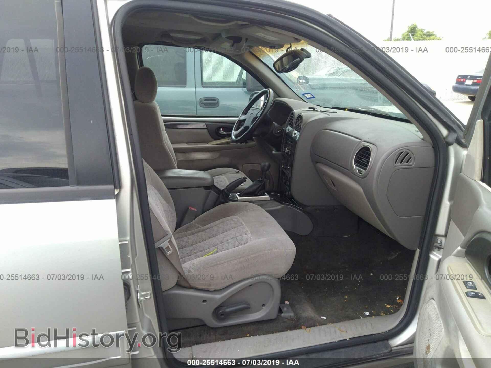 2004 GMC ENVOY - VIN: 1GKDS13S042354906 - Photo 5