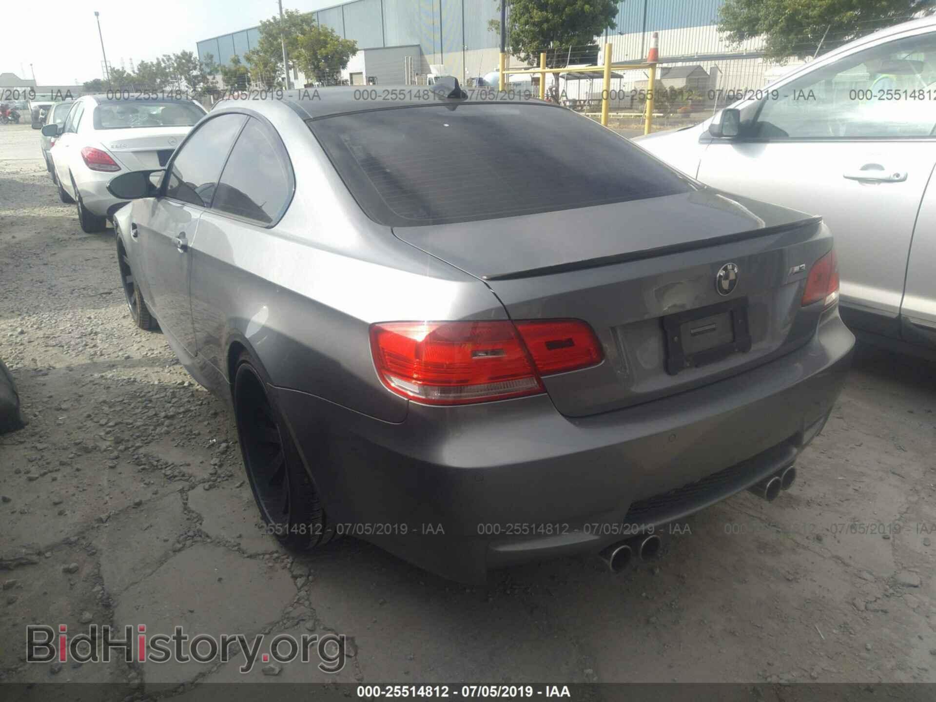 2008 BMW M3 - VIN: WBSWD93578PY41299 - Фото 3
