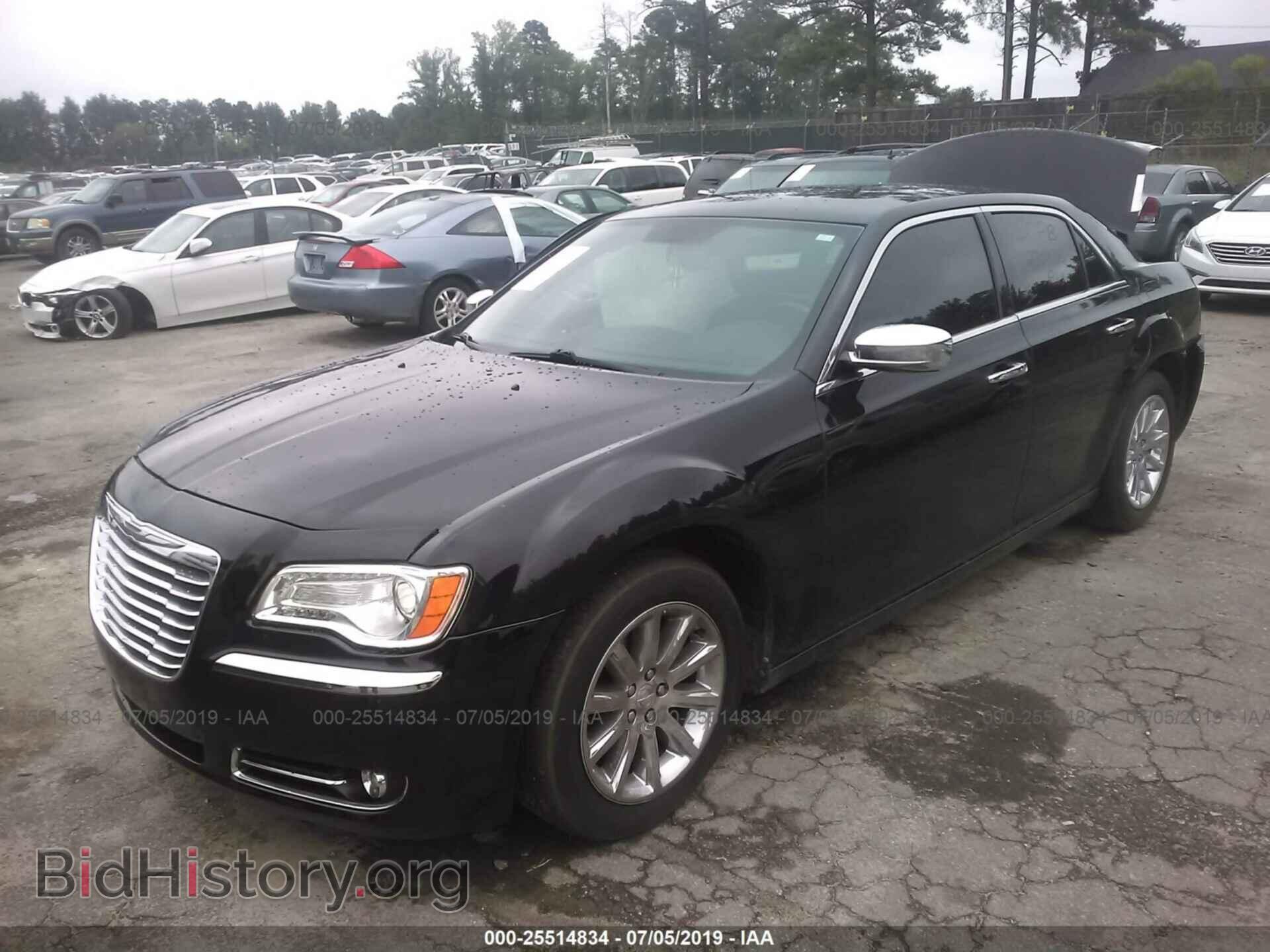 2012 CHRYSLER 300 - VIN: 2C3CCACG0CH205888 - Фото 2