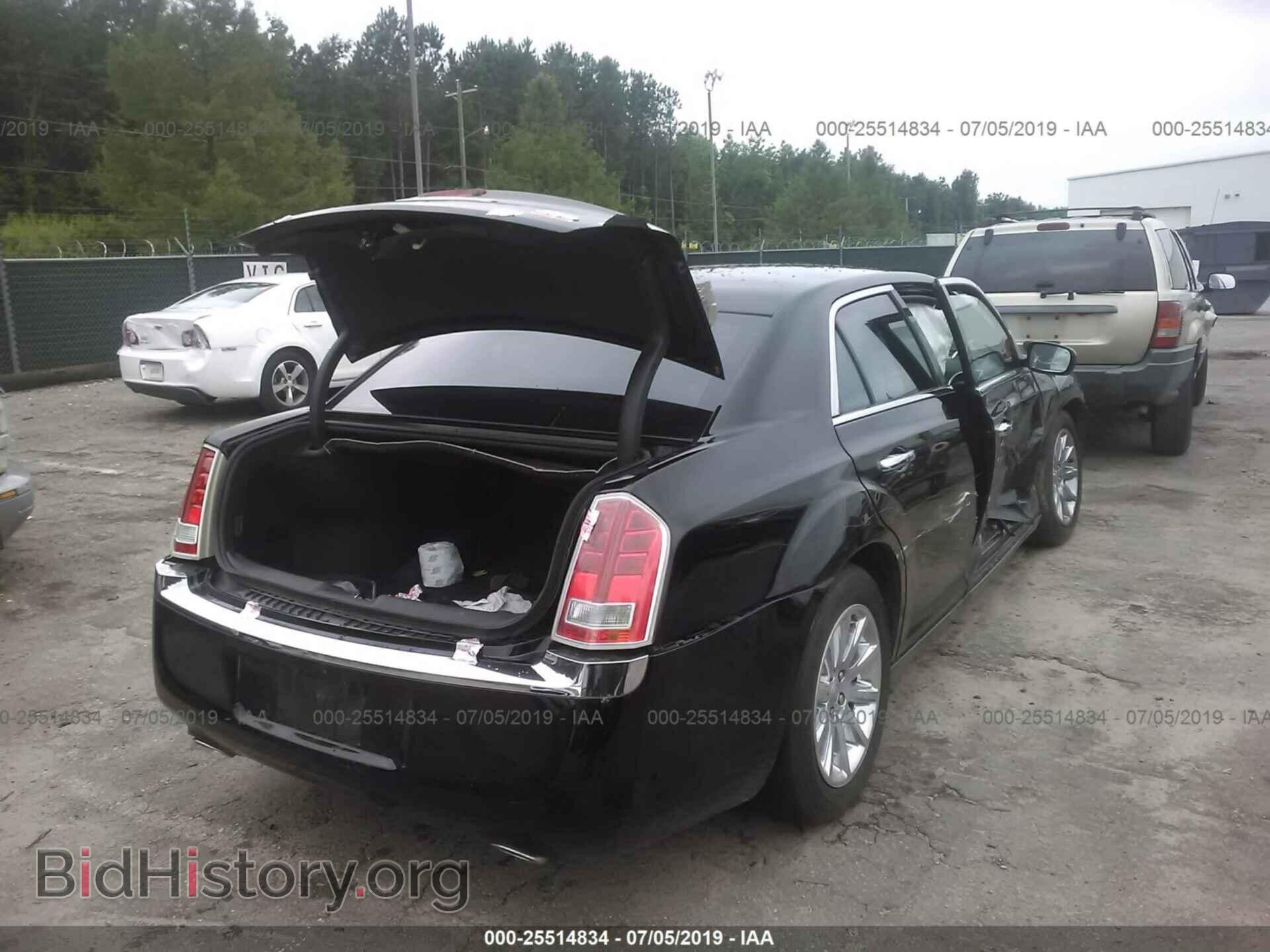 2012 CHRYSLER 300 - VIN: 2C3CCACG0CH205888 - Фото 4