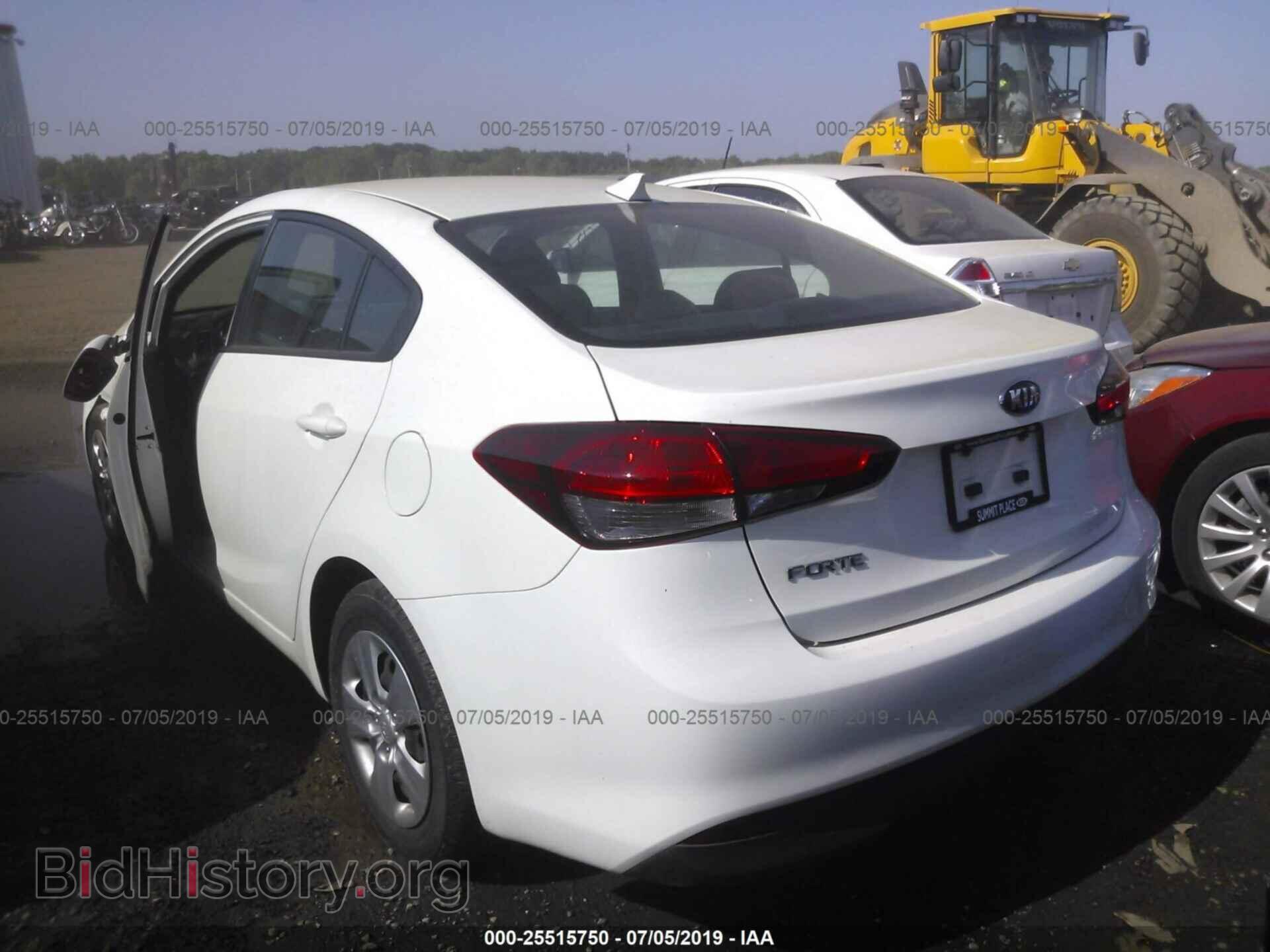 2017 KIA FORTE - VIN: 3KPFK4A75HE045946 - Фото 3