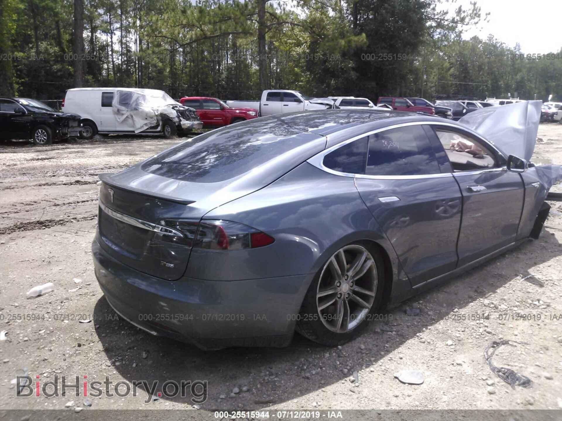 2013 TESLA MODEL S - VIN: 5YJSA1CPXDFP15637 - Photo 4