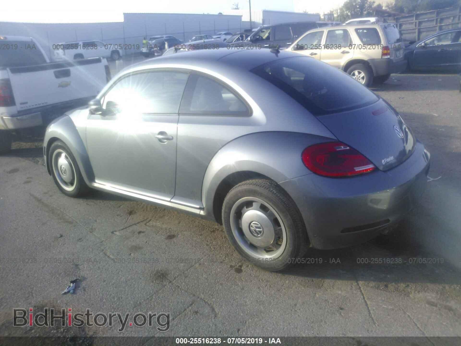 2012 VOLKSWAGEN BEETLE - VIN: 3VWJP7AT4CM626120 - Фото 3