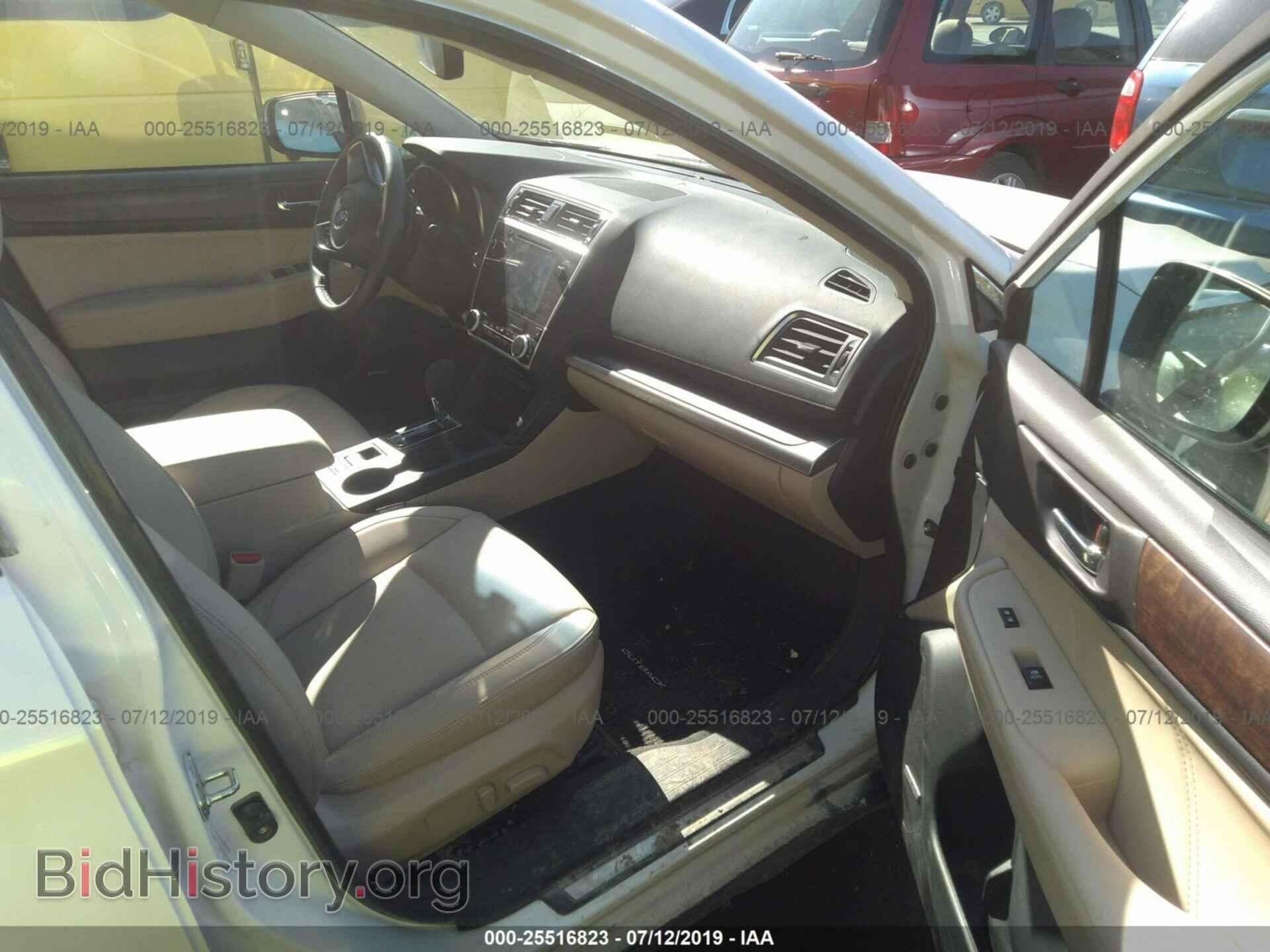 2018 SUBARU OUTBACK - VIN: 4S4BSANC5J3302004 - Photo 5