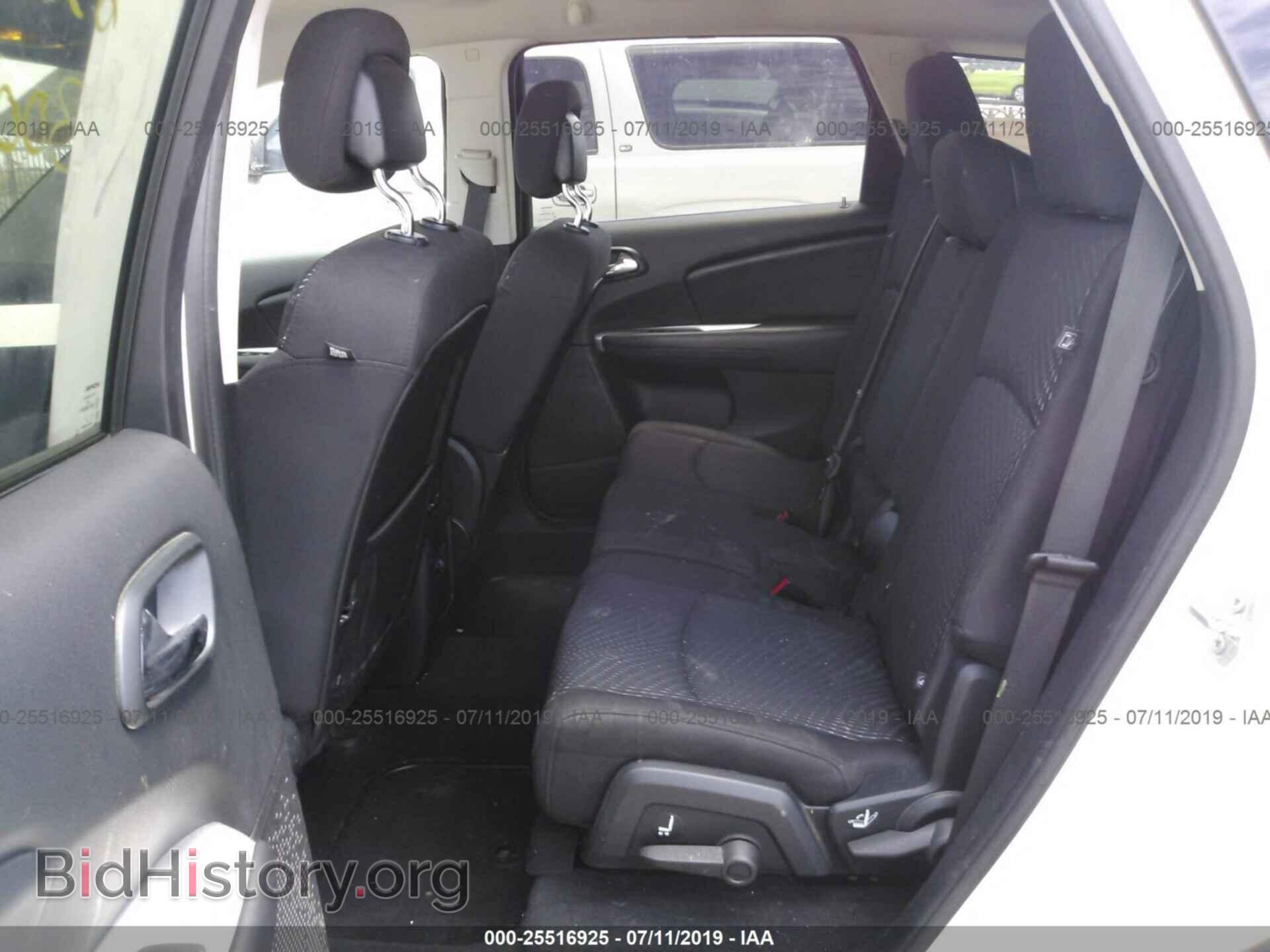 2017 DODGE JOURNEY - VIN: 3C4PDCBG4HT573044 - Фото 8