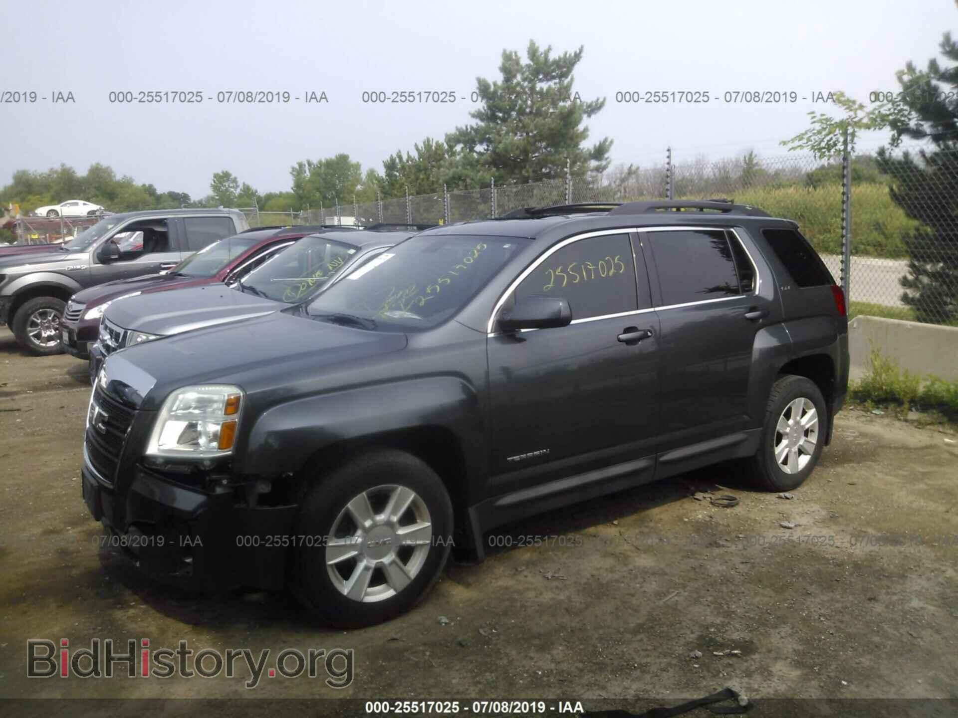 2011 GMC TERRAIN - VIN: 2CTFLTEC6B6328771 - Photo 2