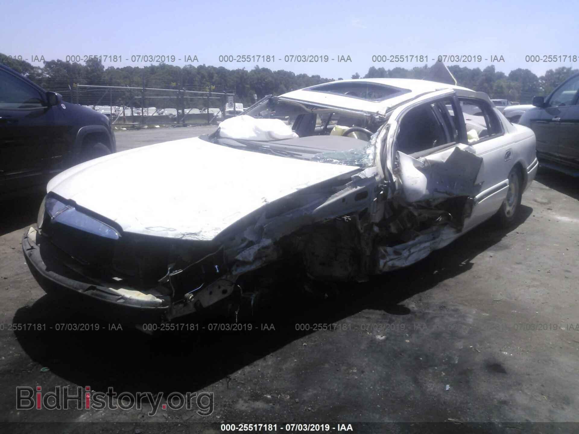 2000 LINCOLN CONTINENTAL - VIN: 1LNHM97V4YY889326 - Фото 2
