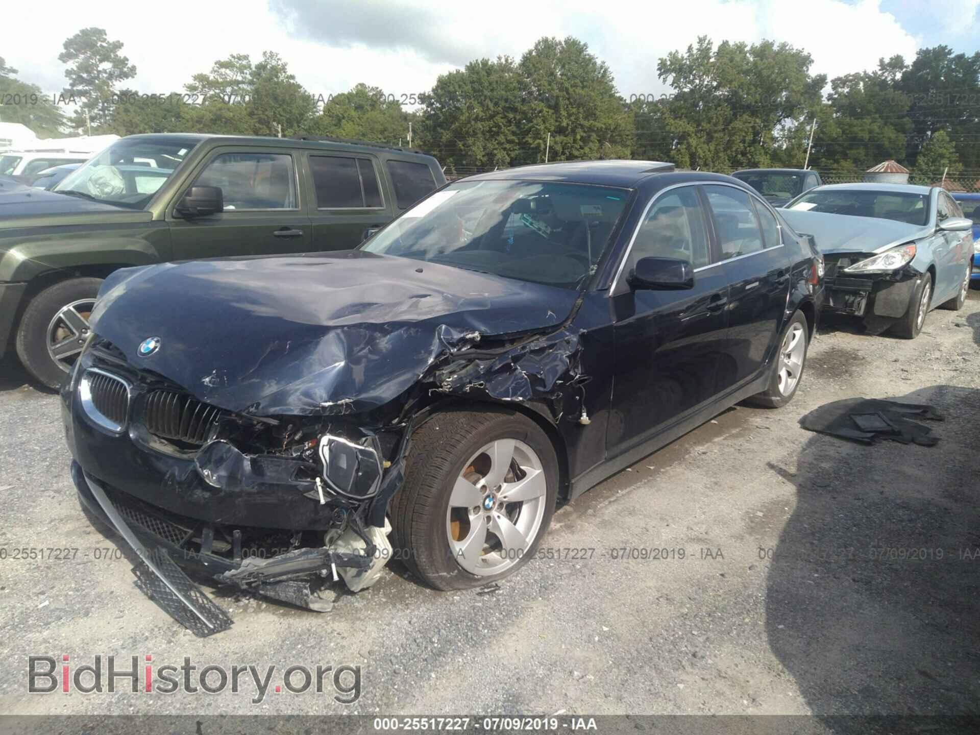 2008 BMW 528 - VIN: WBANU53548CT06463 - Фото 2