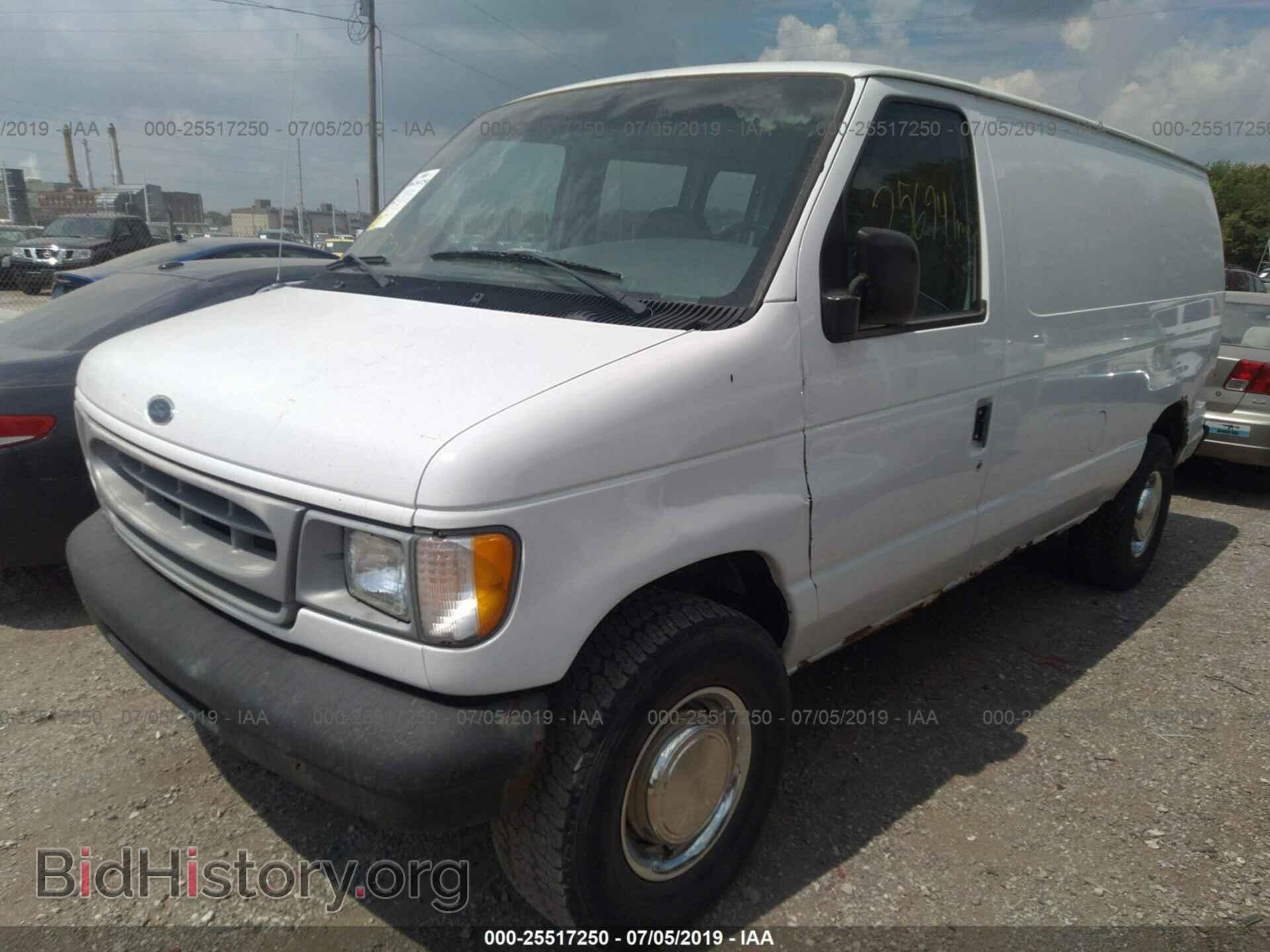2000 FORD ECONOLINE - VIN: 1FTNE24L9YHB15930 - Photo 2